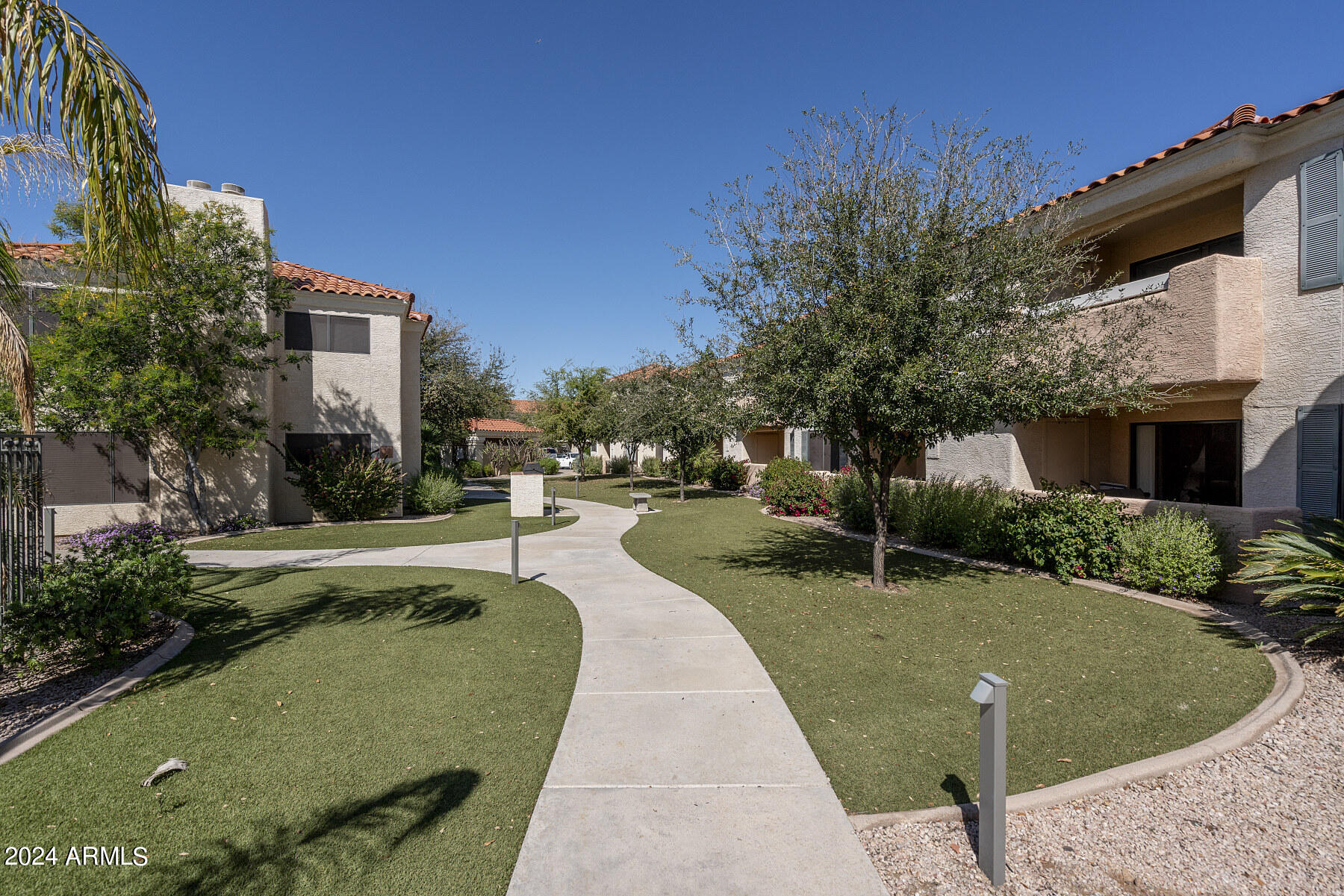 9990 N Scottsdale Road, 1039