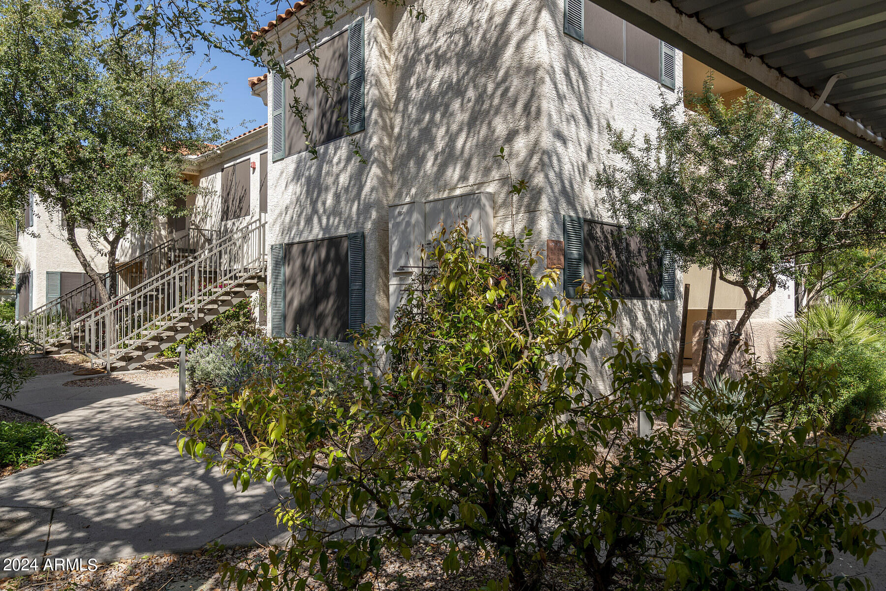 9990 N Scottsdale Road, 1039