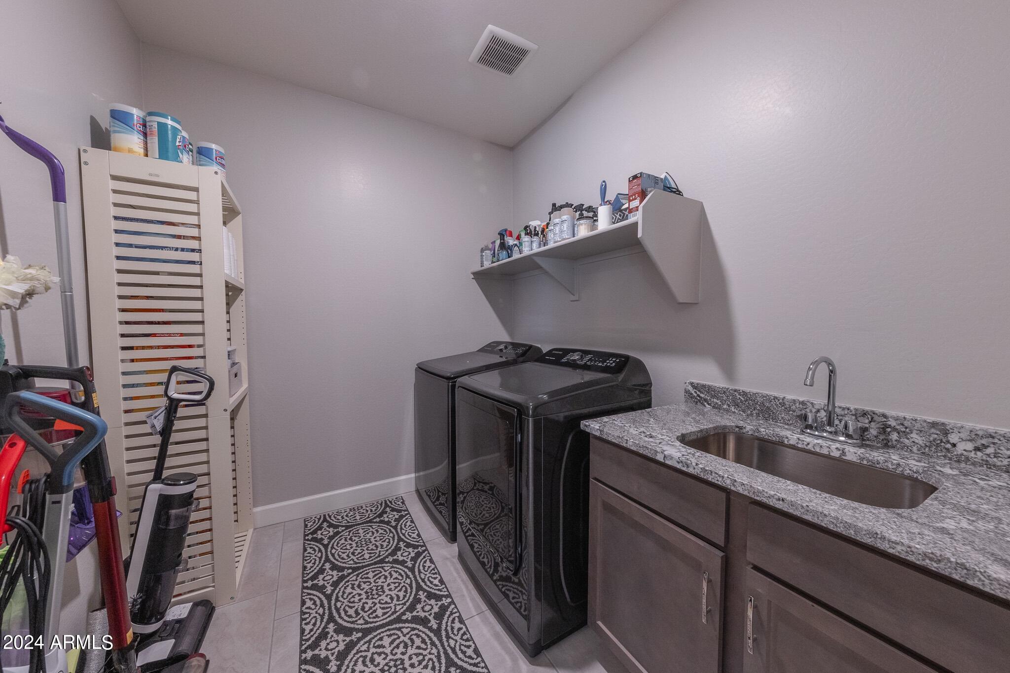 18387 W MOUNTAIN SKY Avenue