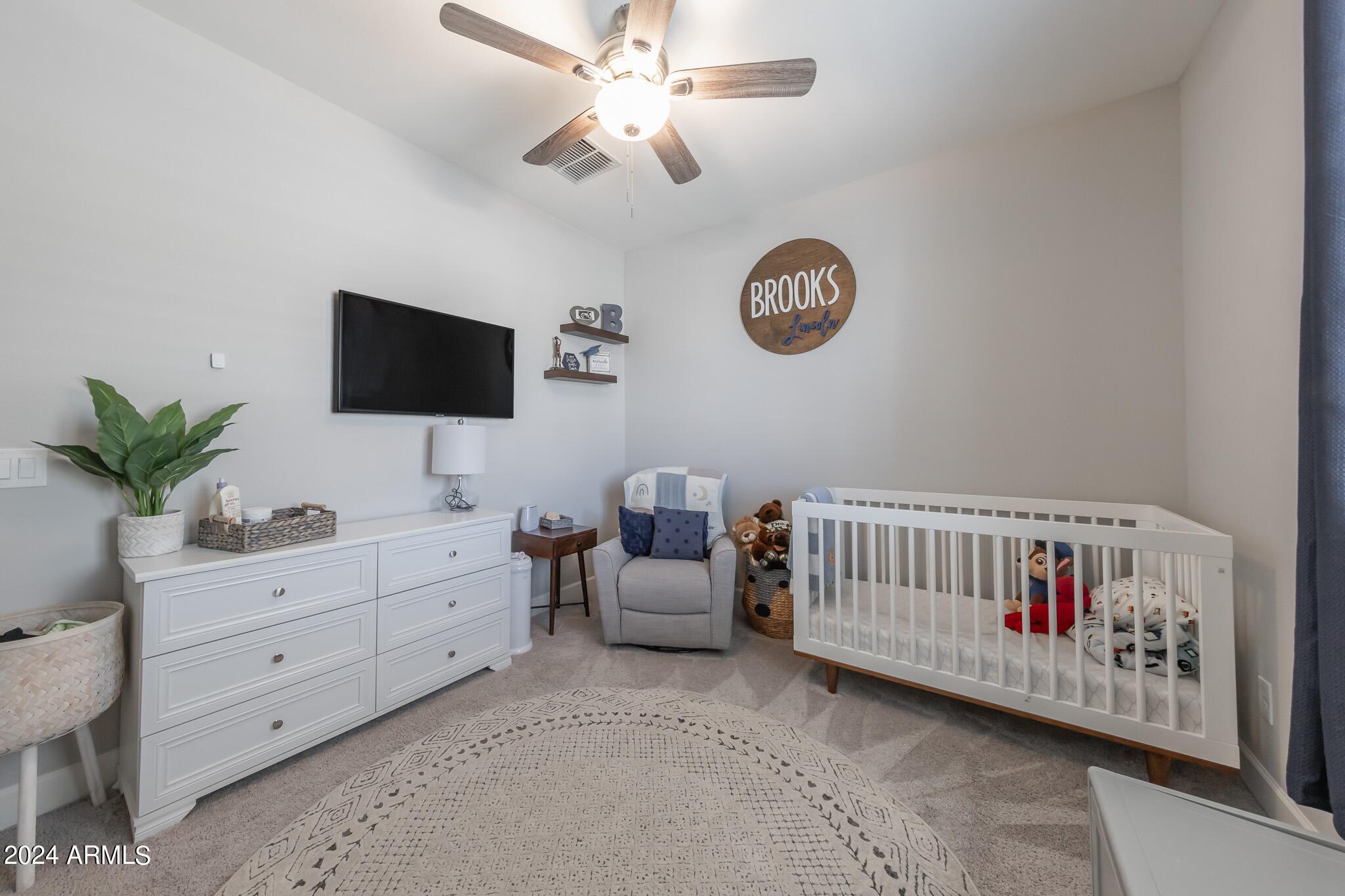 18387 W MOUNTAIN SKY Avenue