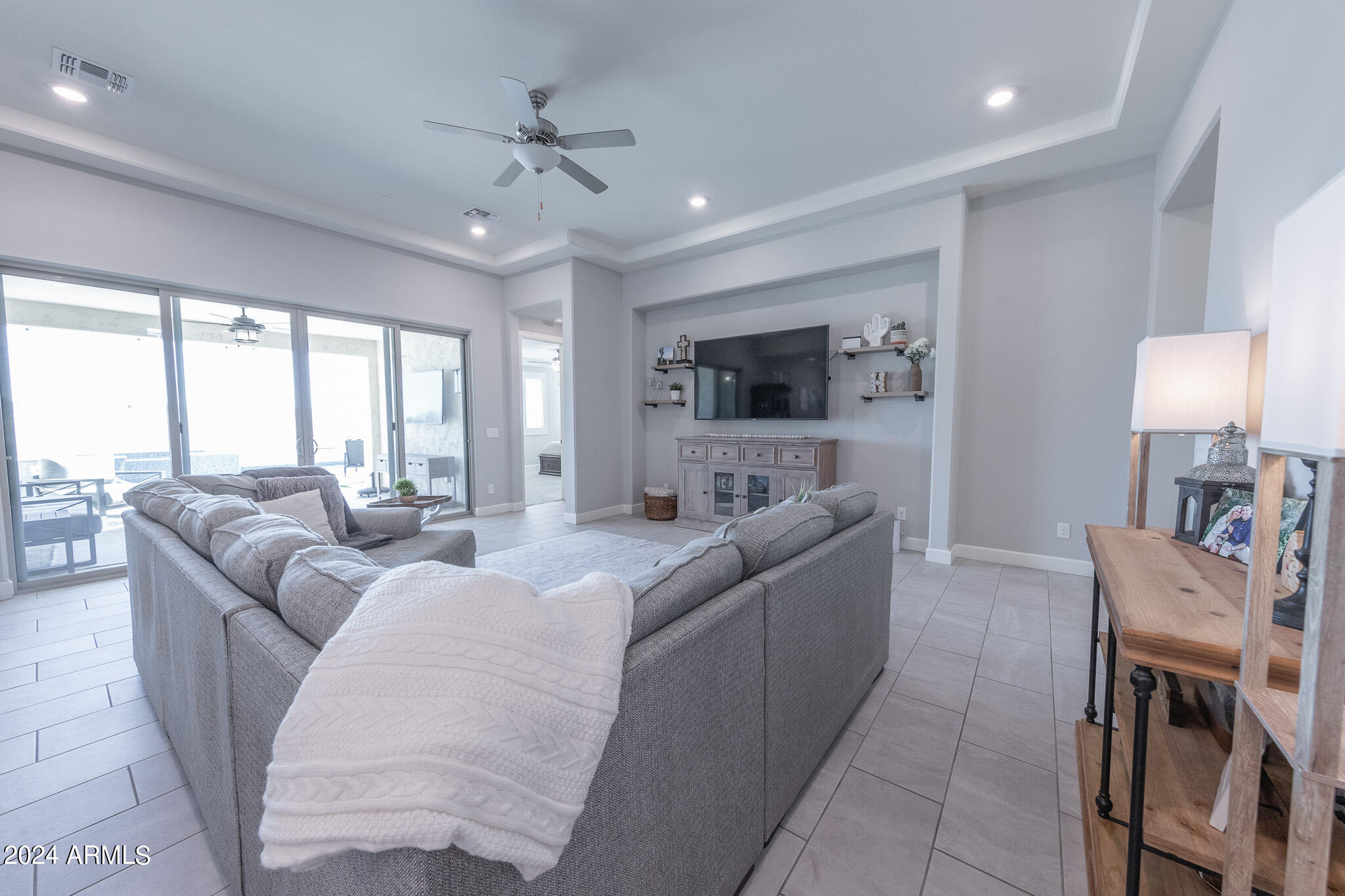 18387 W MOUNTAIN SKY Avenue