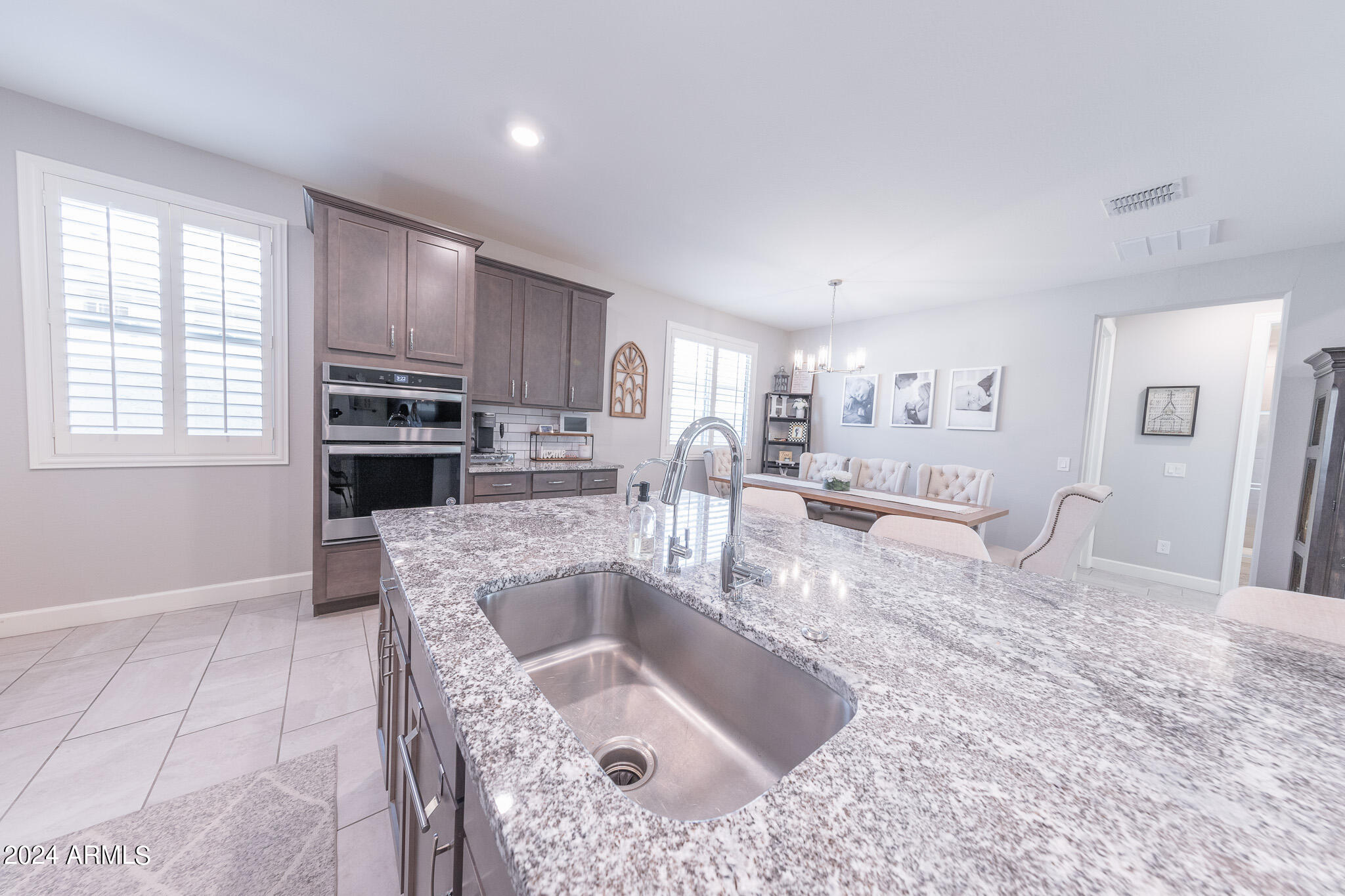 18387 W MOUNTAIN SKY Avenue