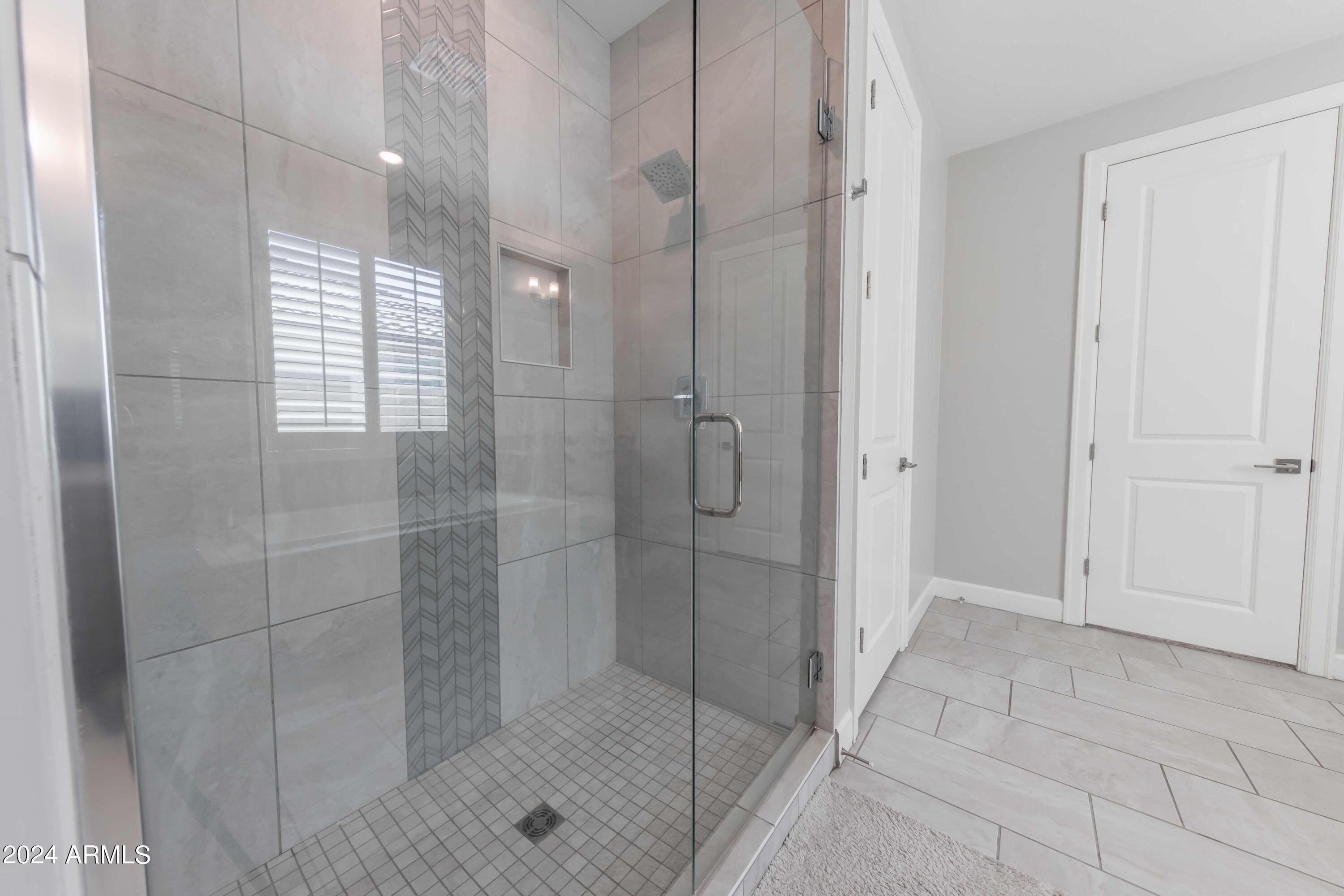 18387 W MOUNTAIN SKY Avenue