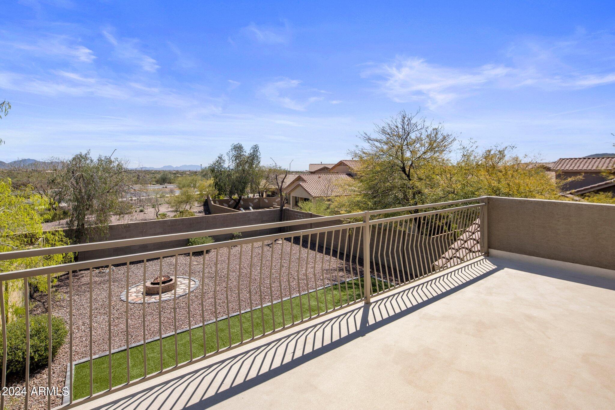 39819 N LA CANTERA Court