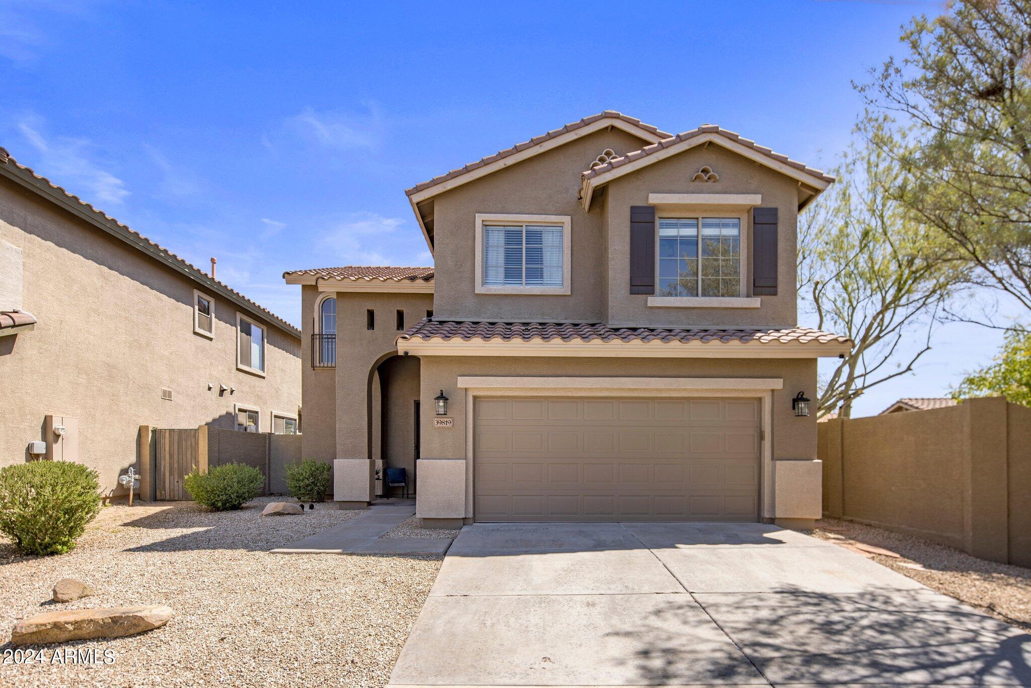 39819 N LA CANTERA Court