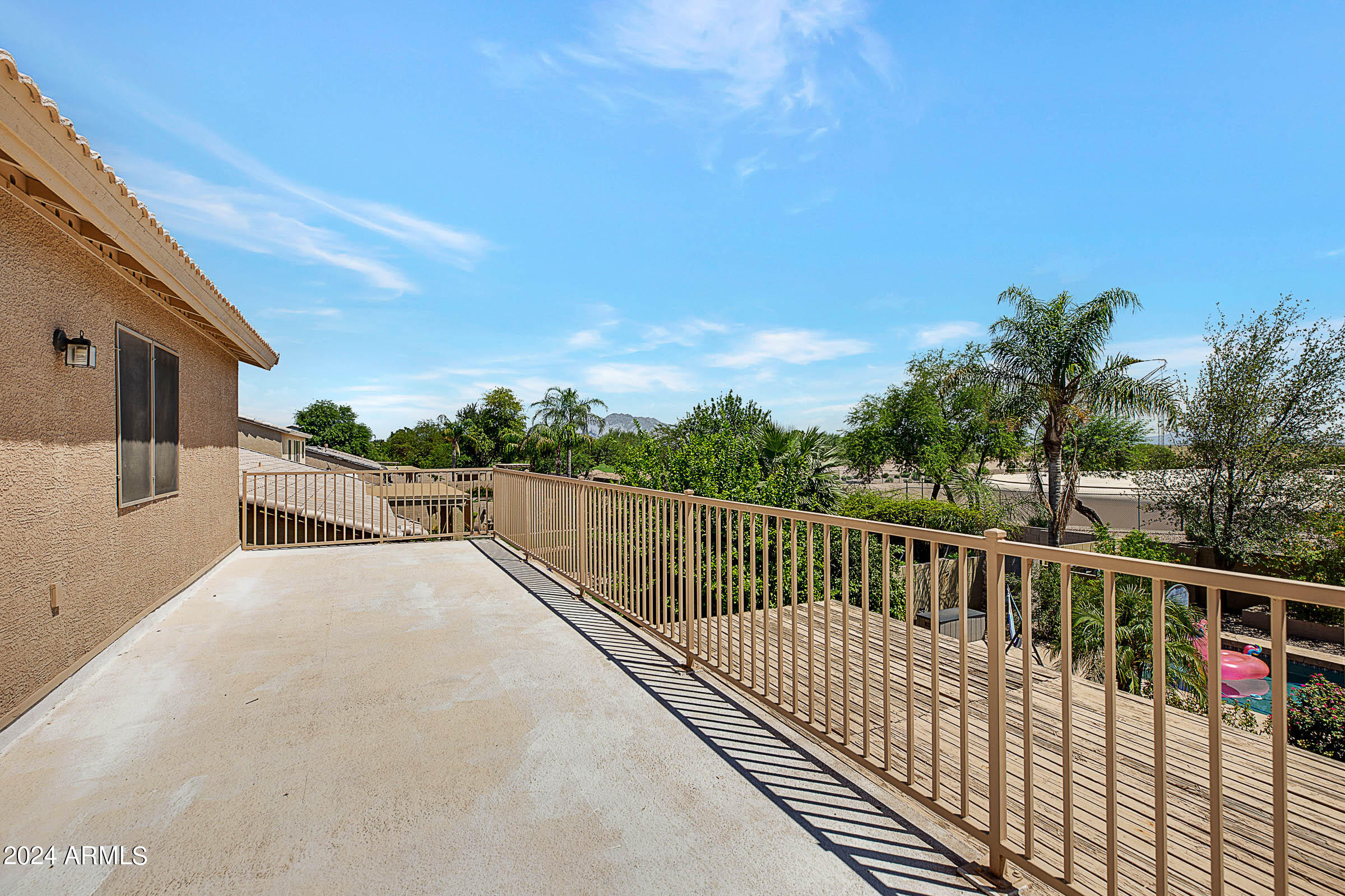 2001 E Palm Beach Drive