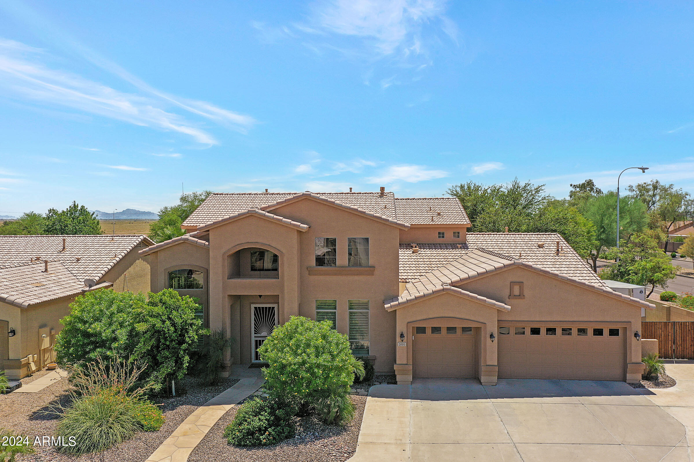 2001 E Palm Beach Drive