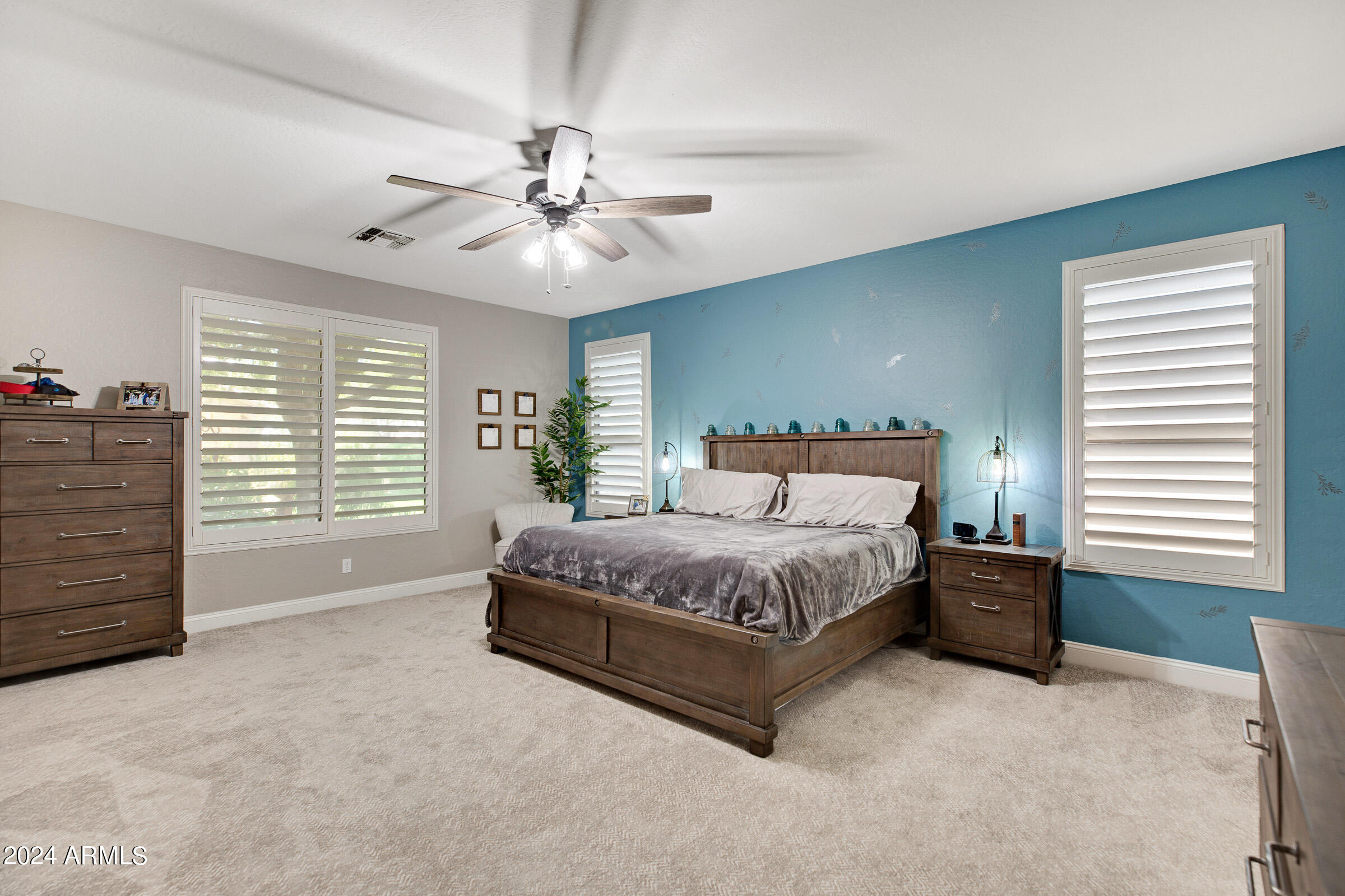 2001 E Palm Beach Drive