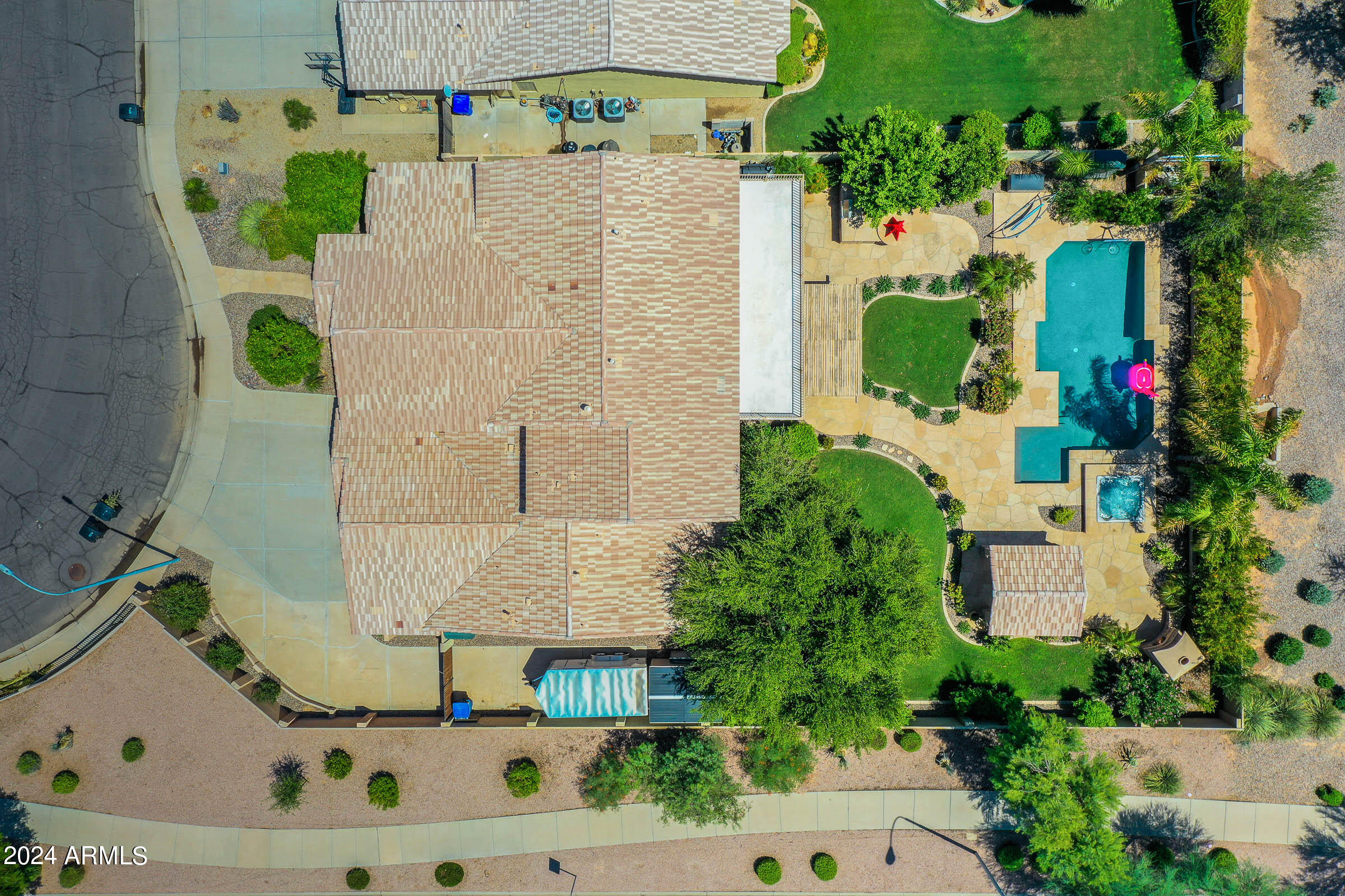 2001 E Palm Beach Drive