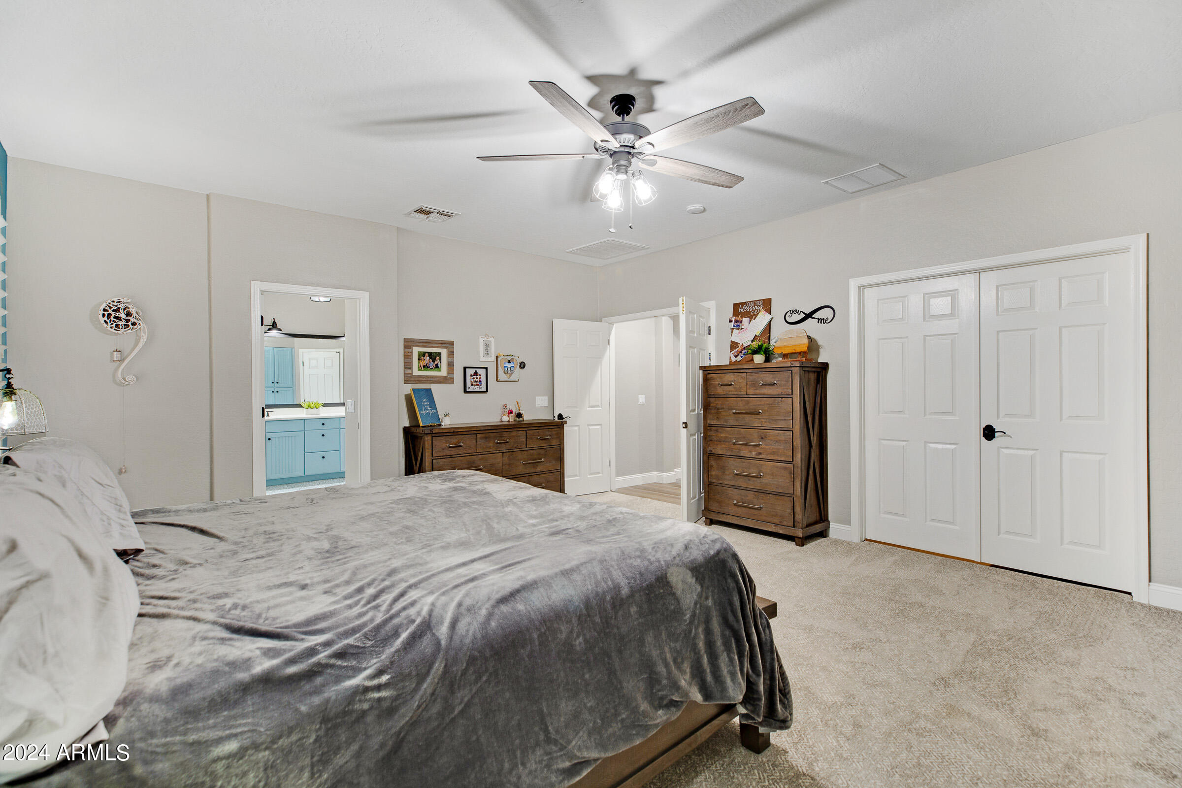 2001 E Palm Beach Drive