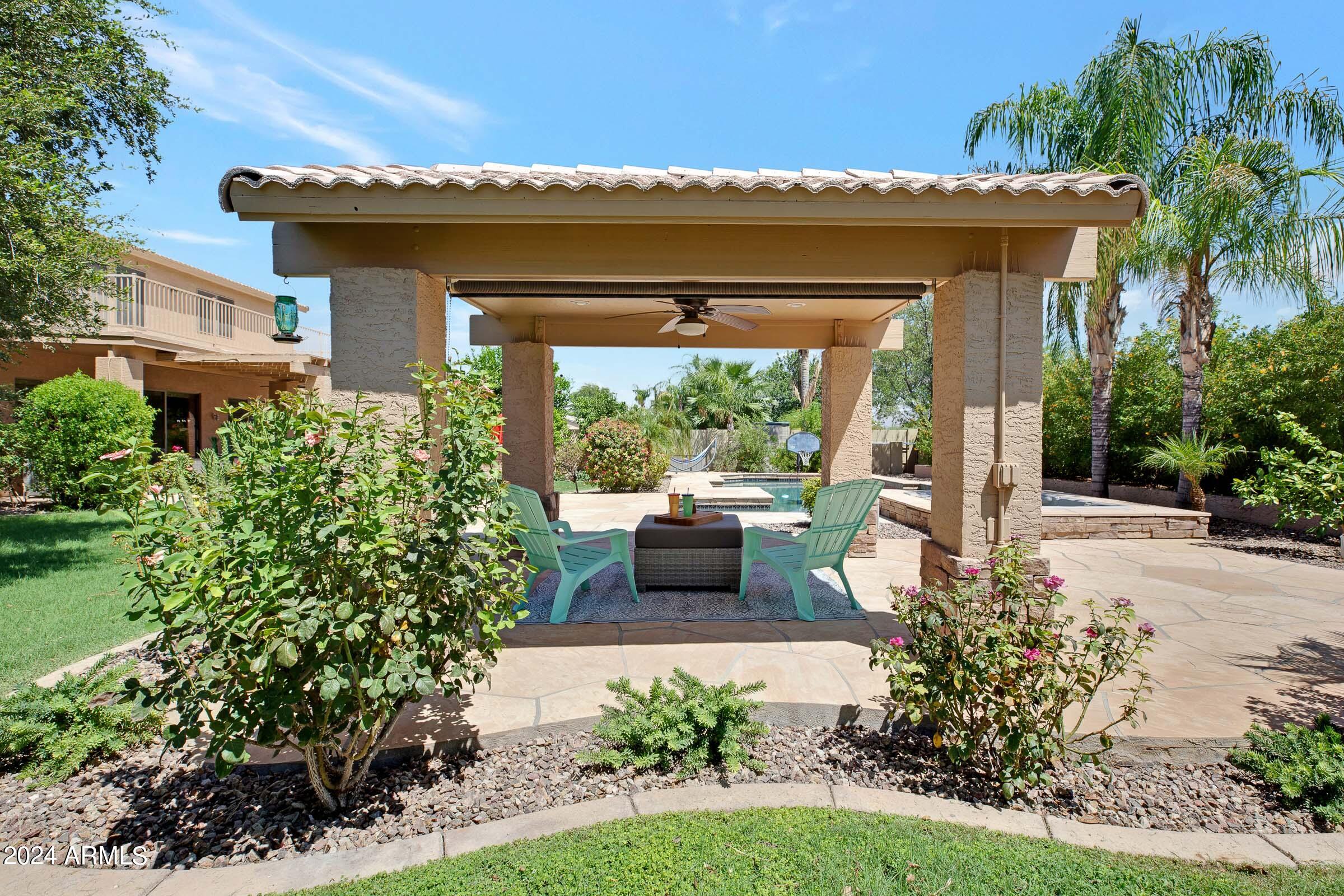 2001 E Palm Beach Drive