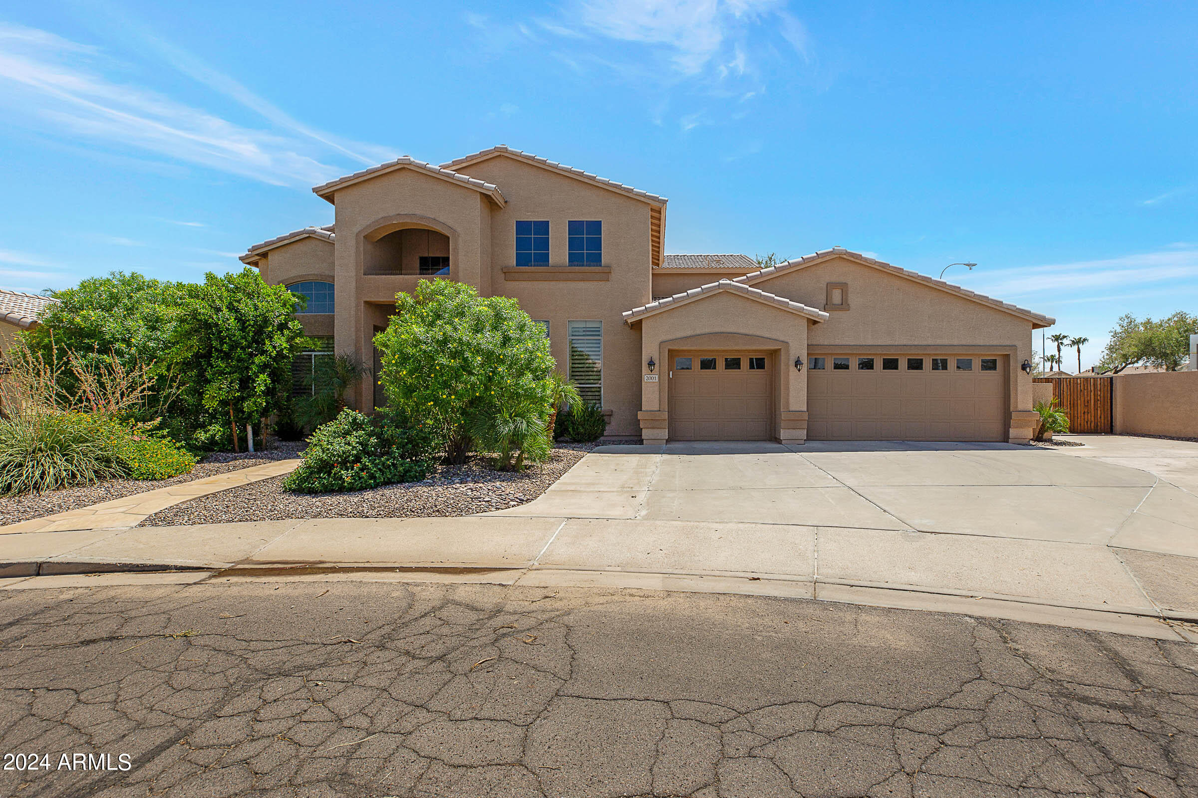 2001 E Palm Beach Drive