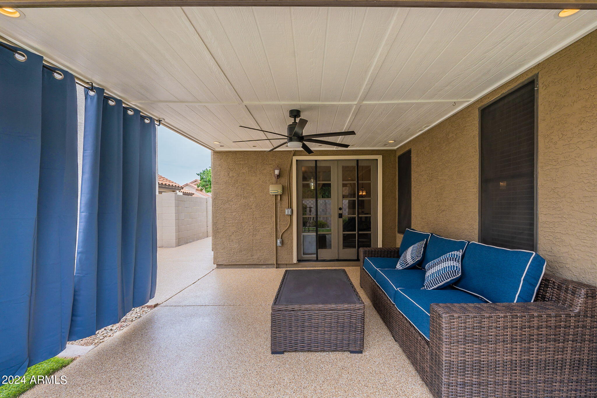 1761 W IVANHOE Street