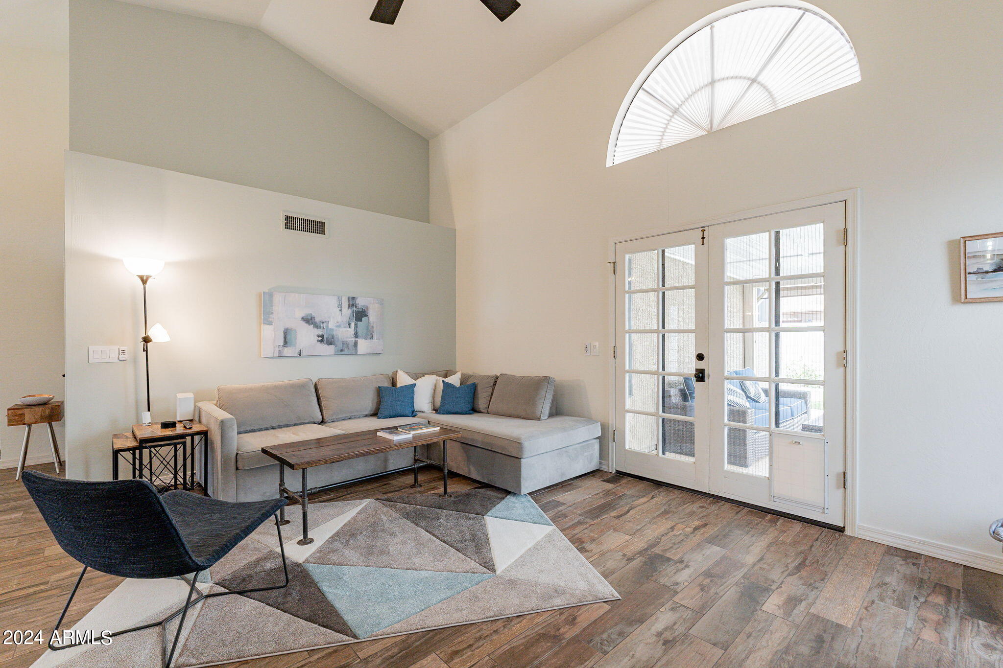 1761 W IVANHOE Street