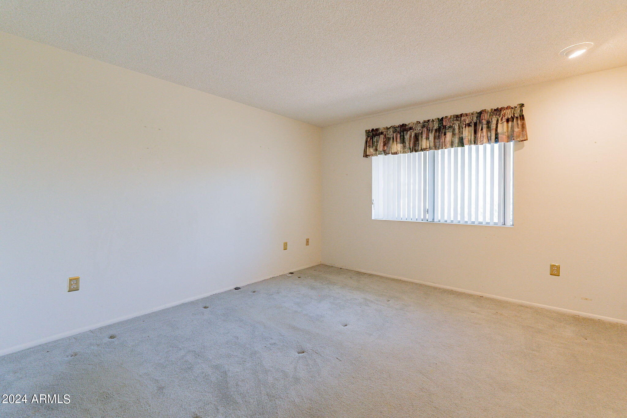 9601 W SHASTA Drive