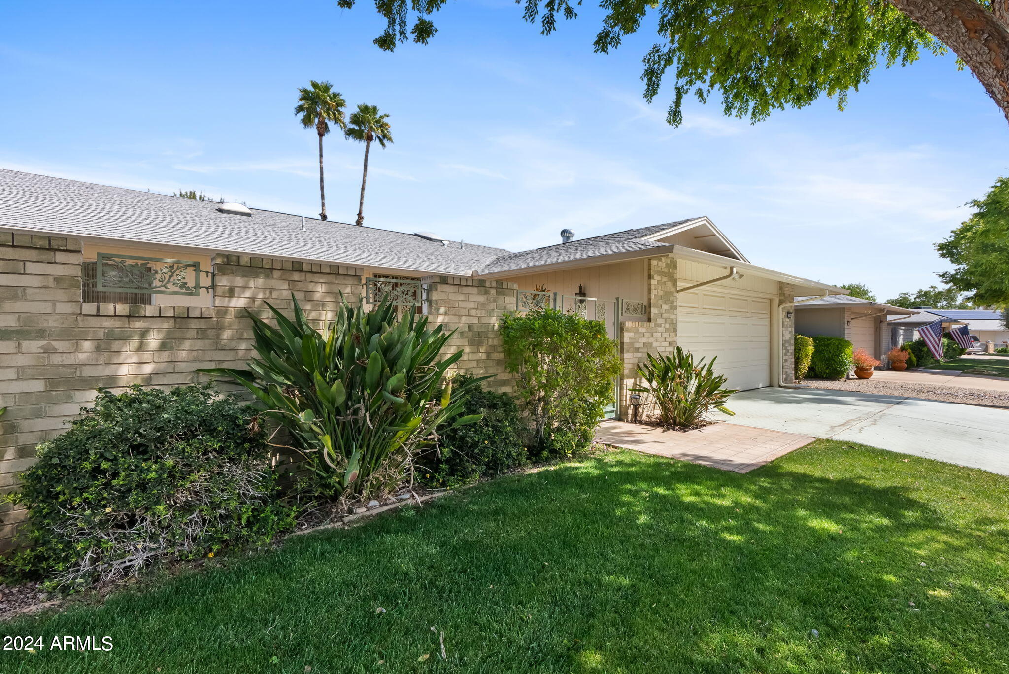 12534 W SENECA Drive