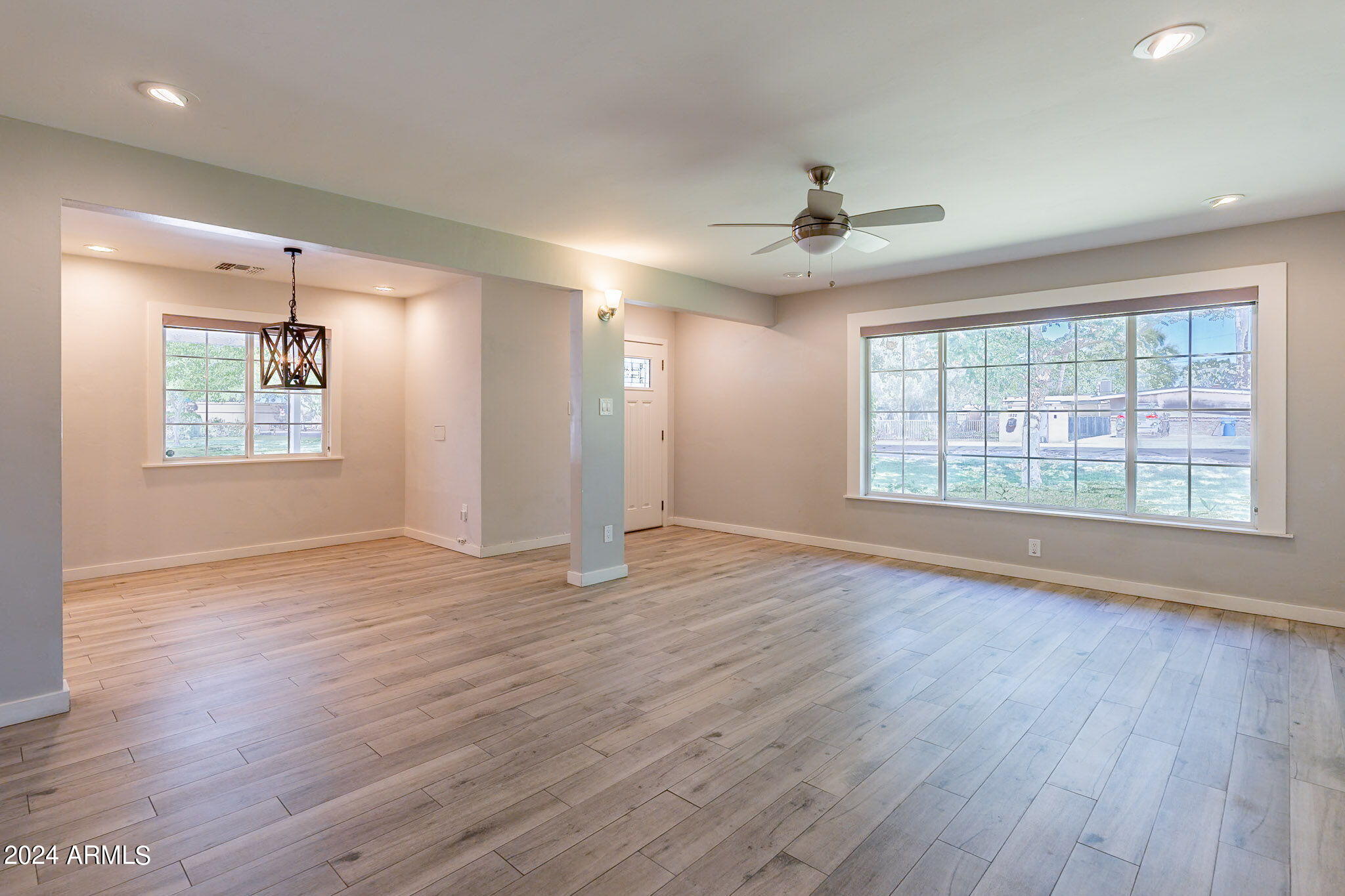 1821 E BETHANY HOME Road