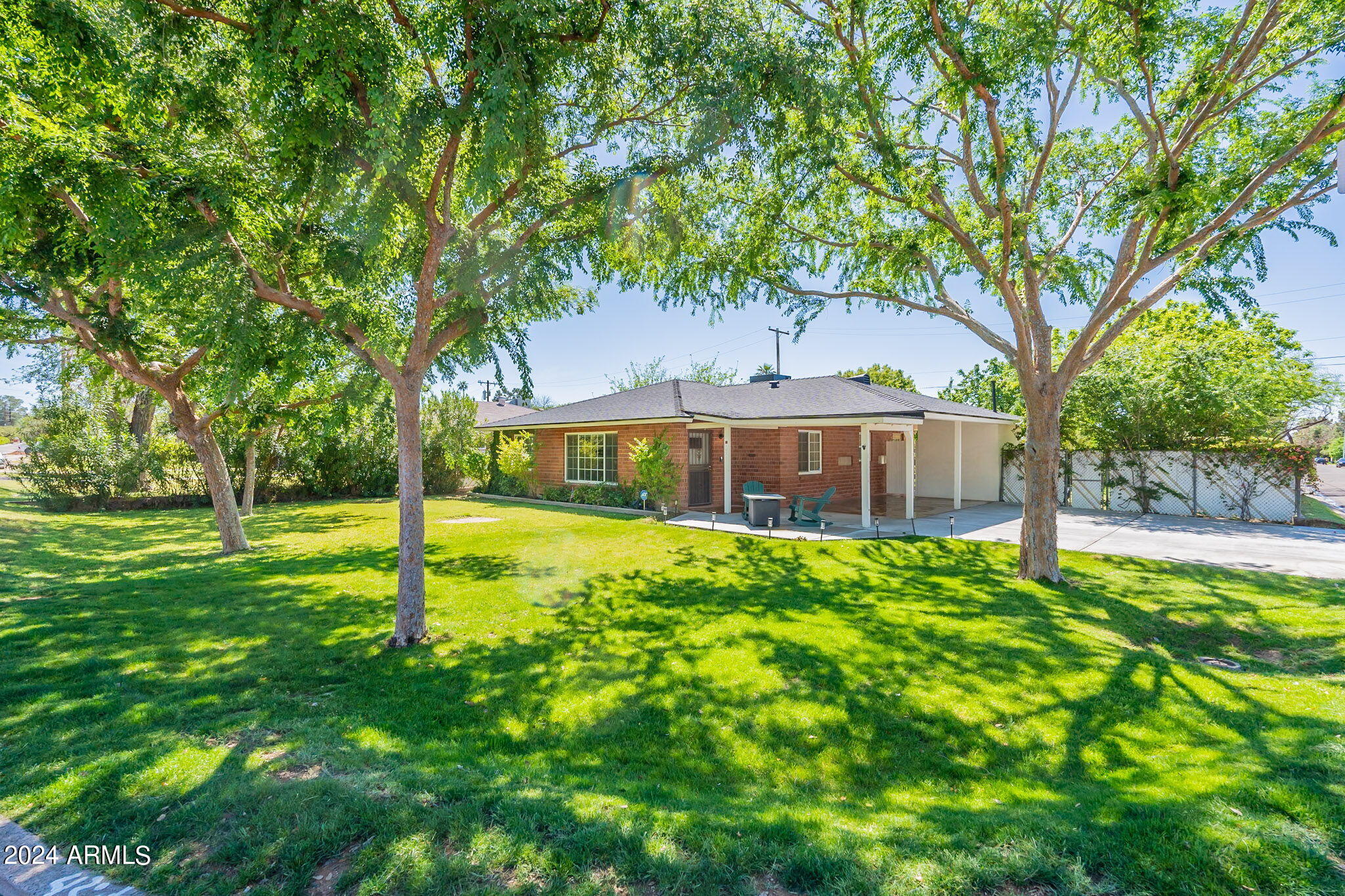 1821 E BETHANY HOME Road