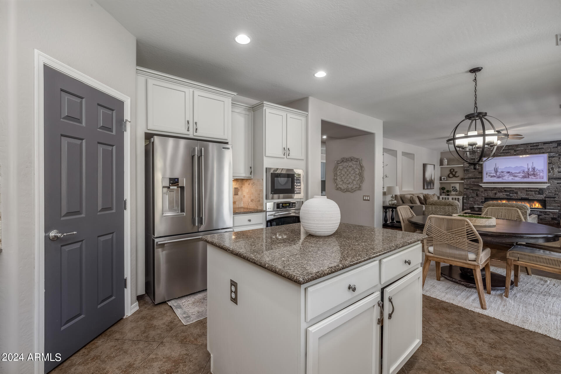 10850 E SORPRESA Avenue