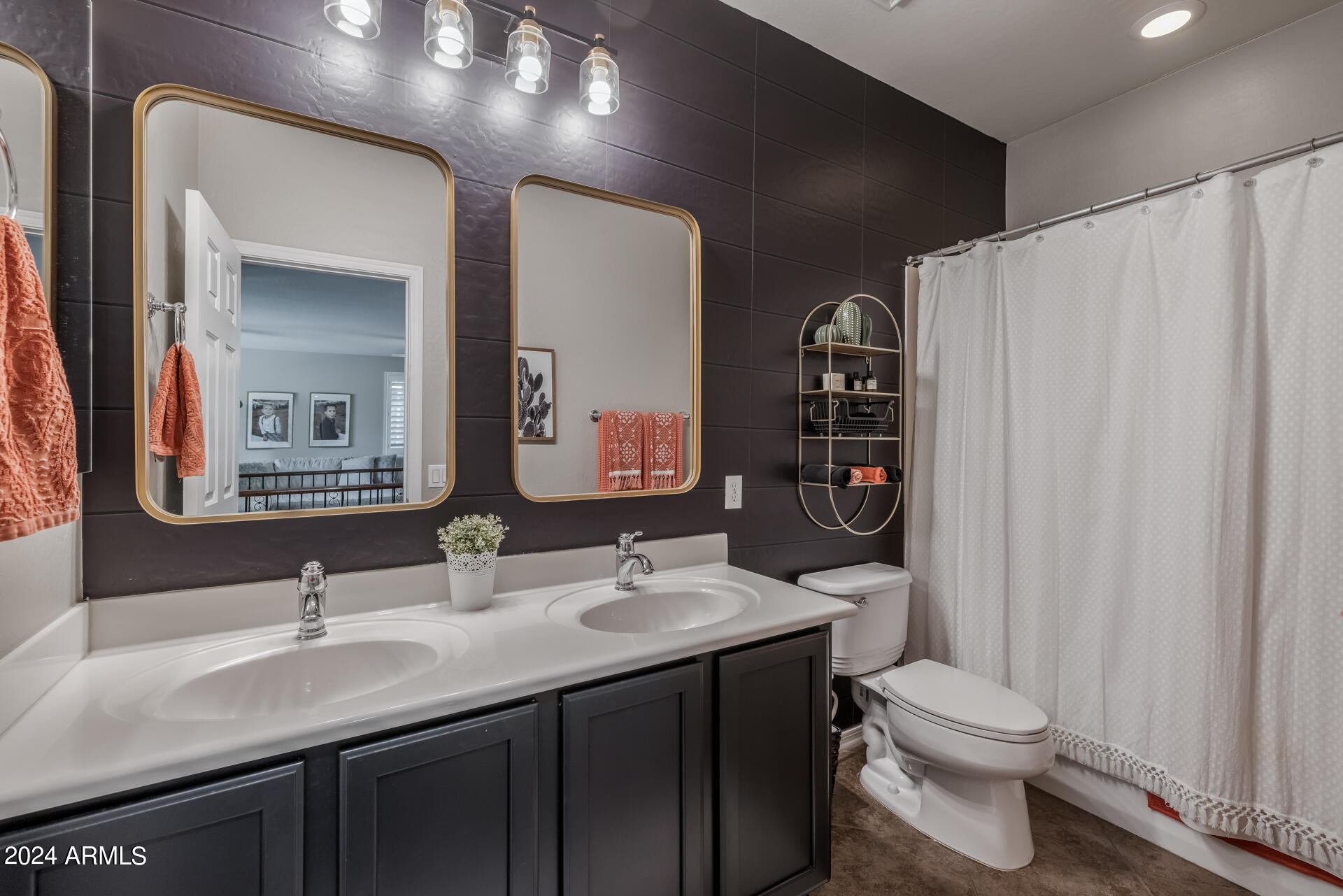 10850 E SORPRESA Avenue