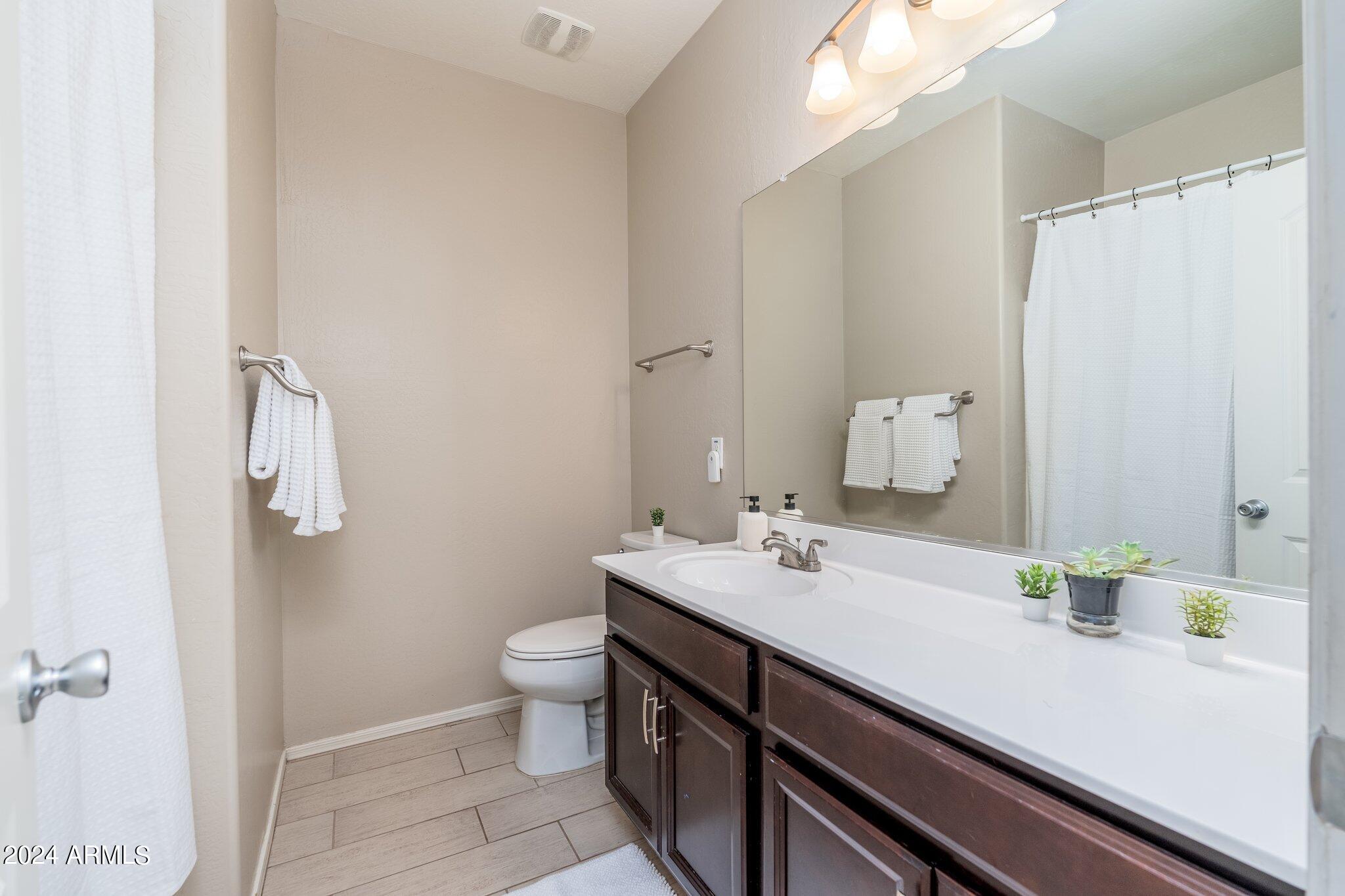 1460 N Balboa --