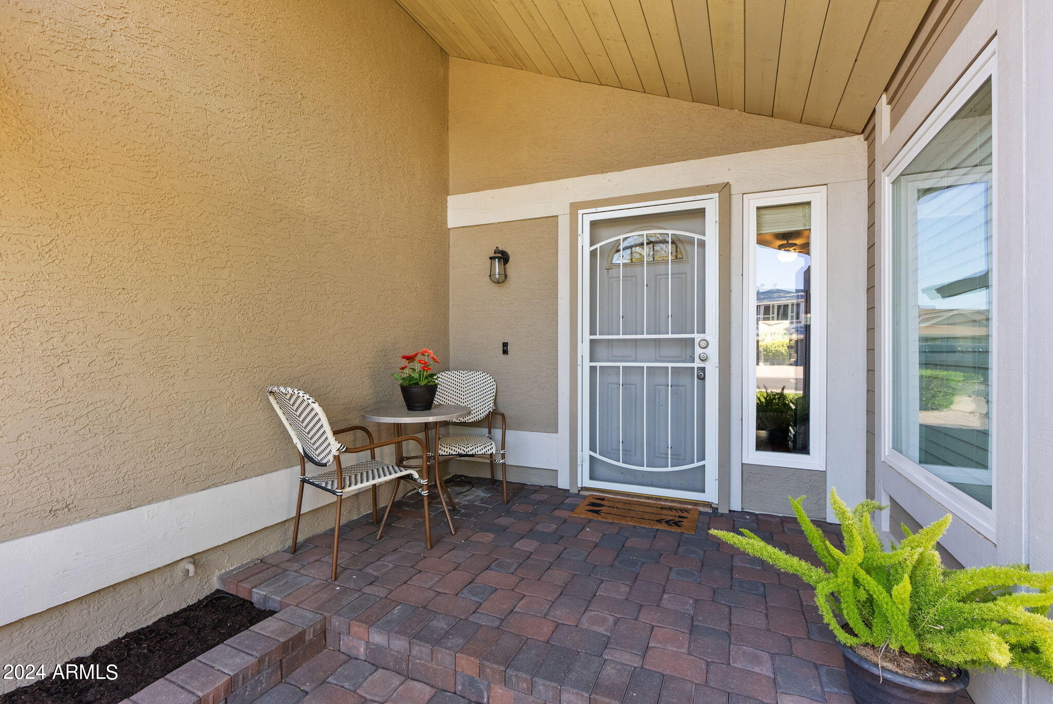 1909 W CALLE DEL NORTE