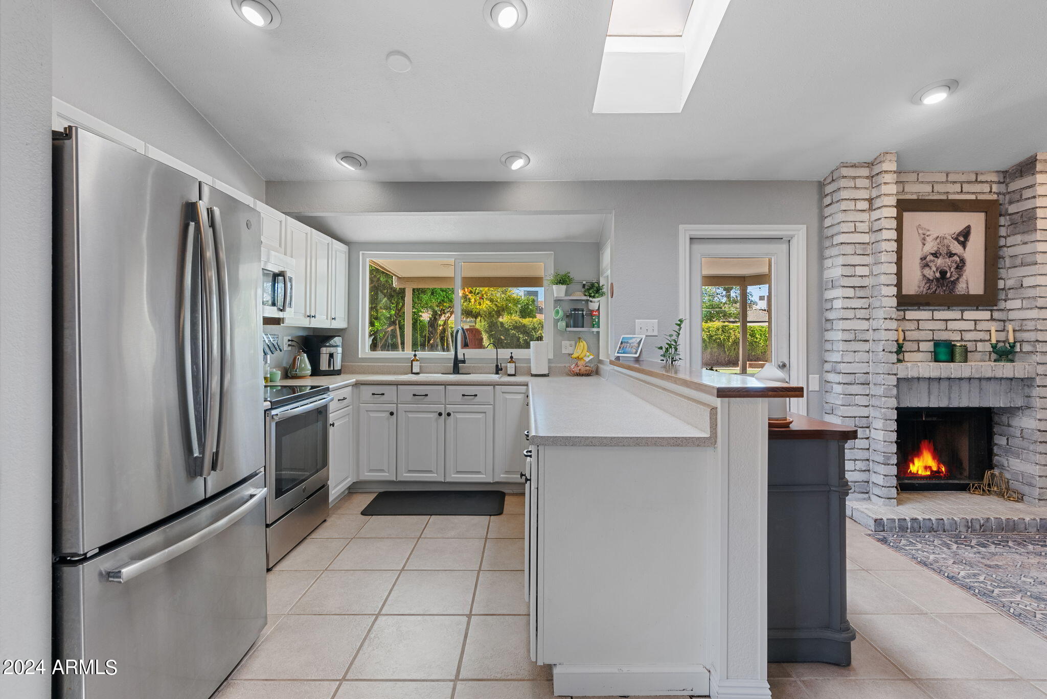 1909 W CALLE DEL NORTE