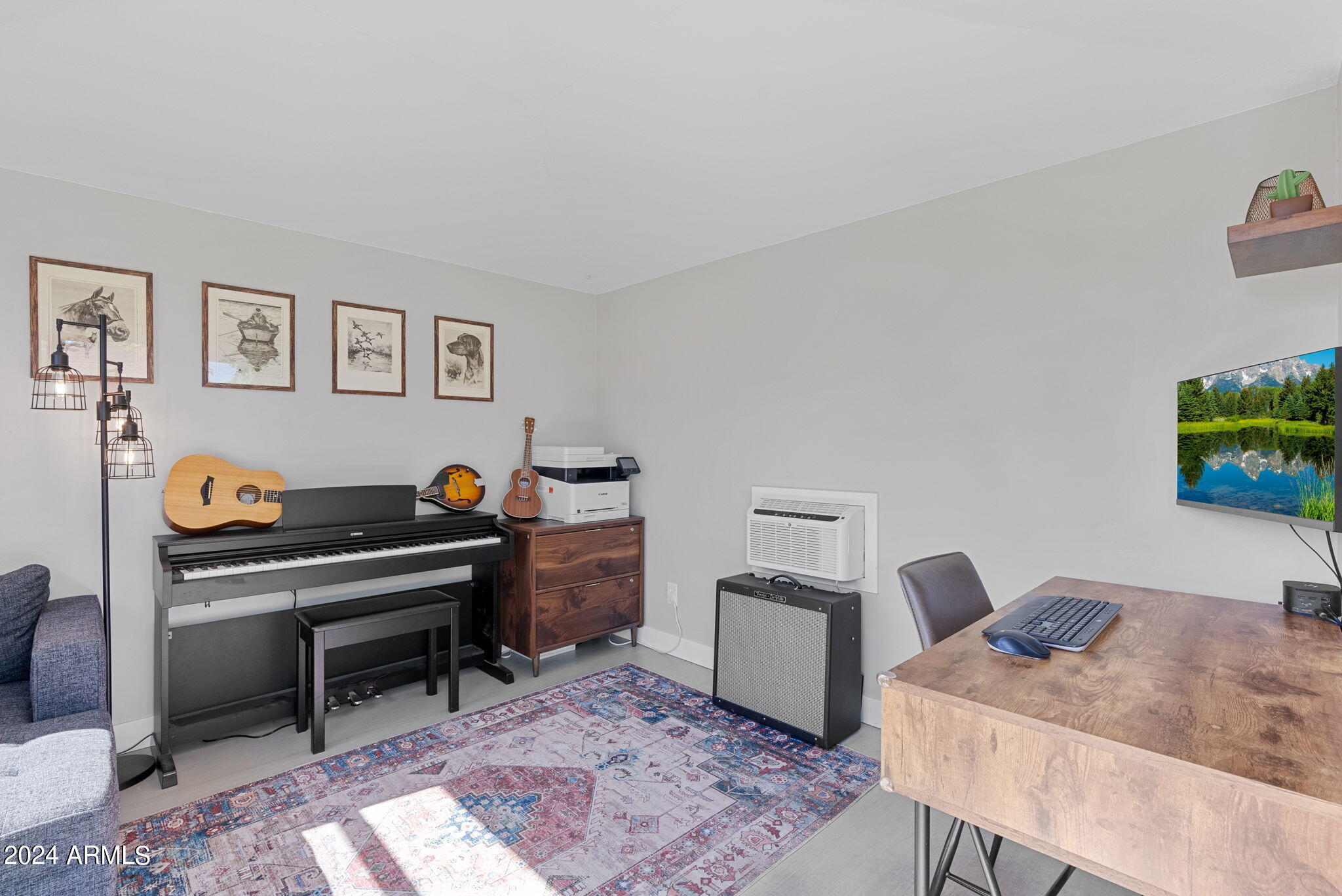 1909 W CALLE DEL NORTE