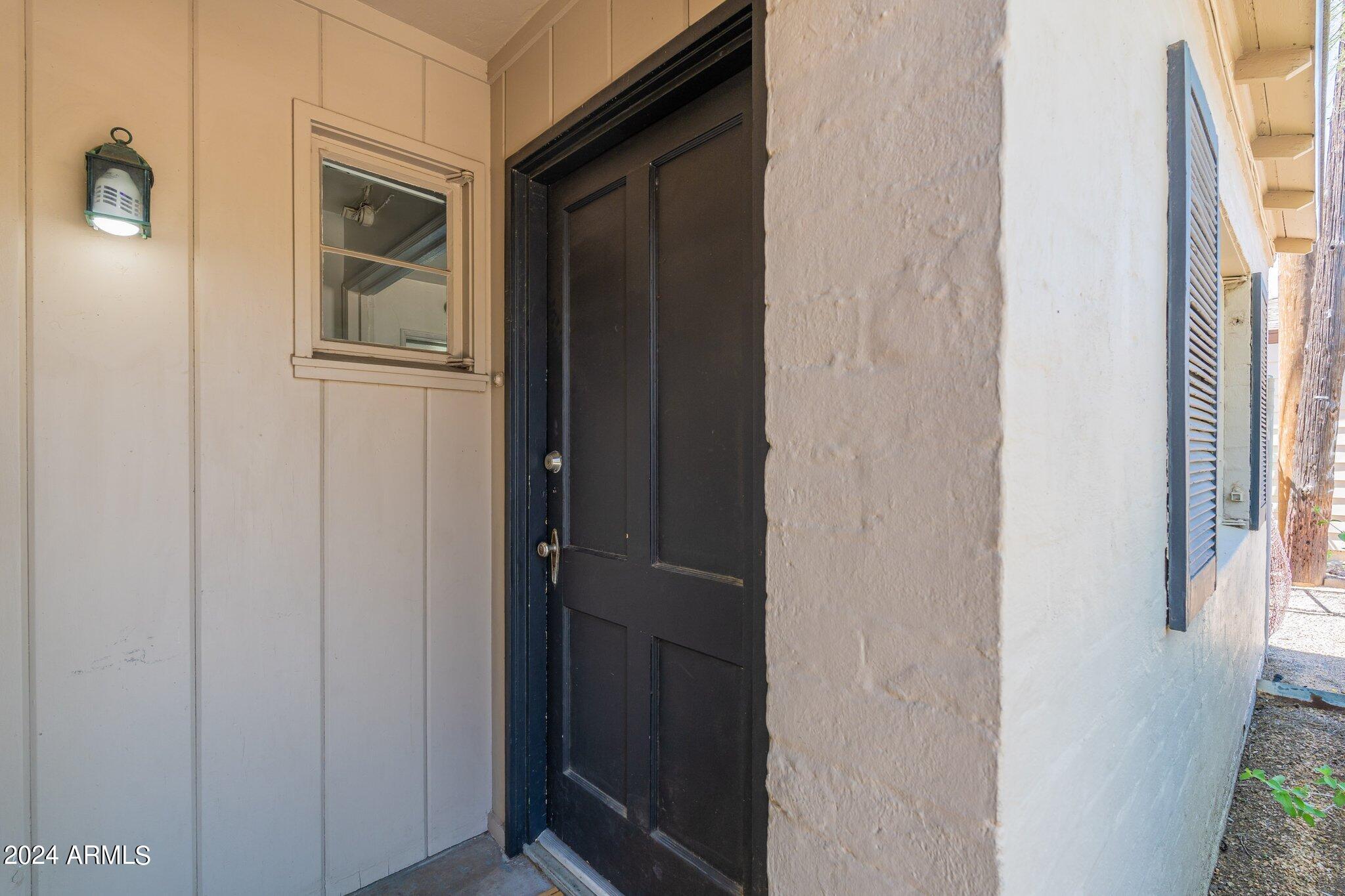 1533 W VERDE Lane