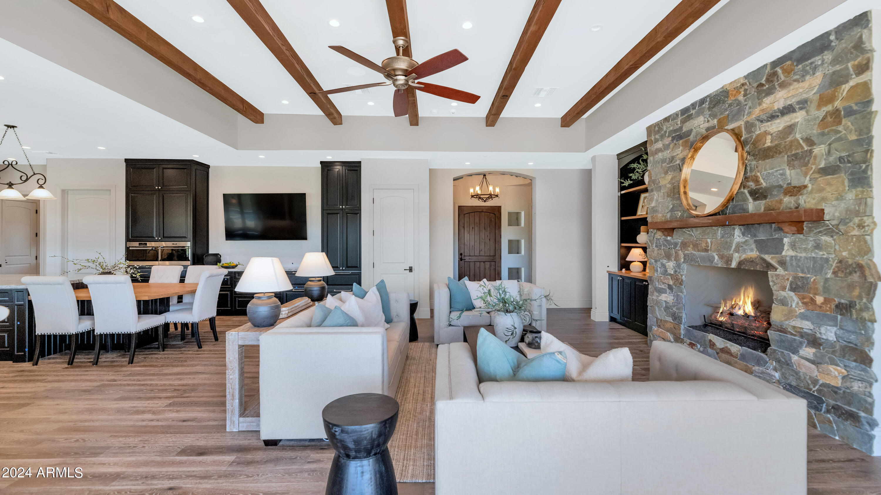 10779 E Whitethorn Drive