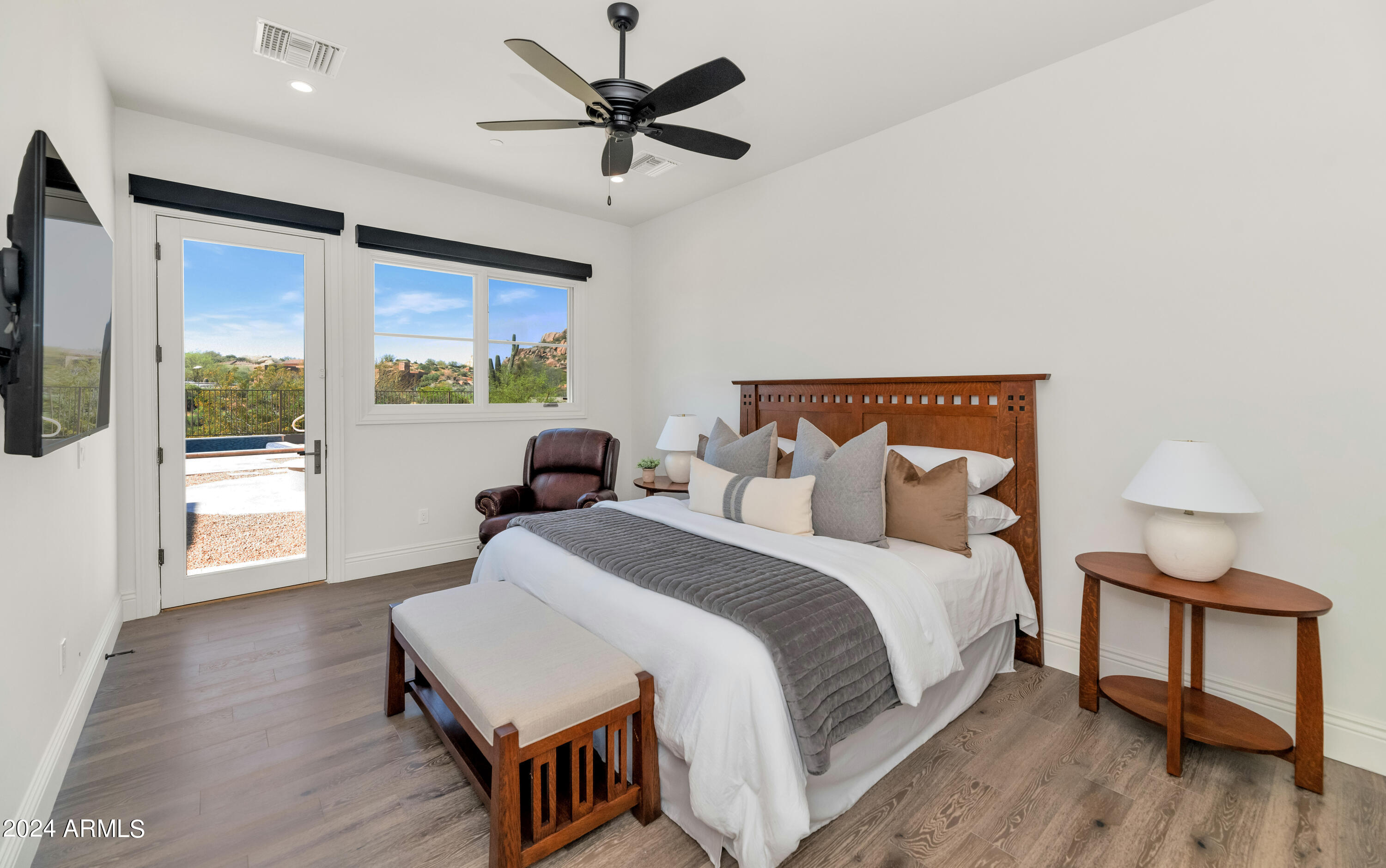 10779 E Whitethorn Drive