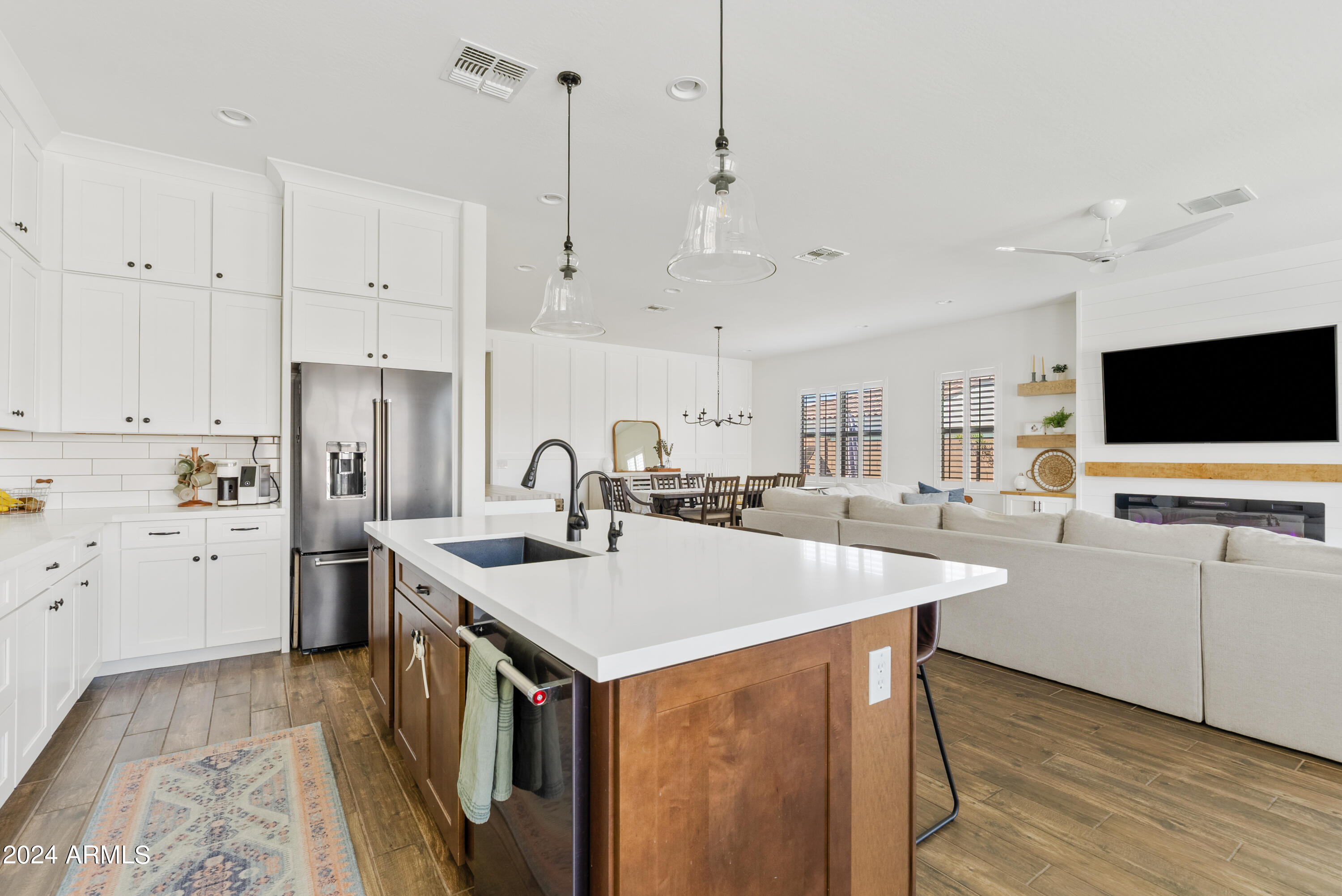 10712 E SEBRING Avenue