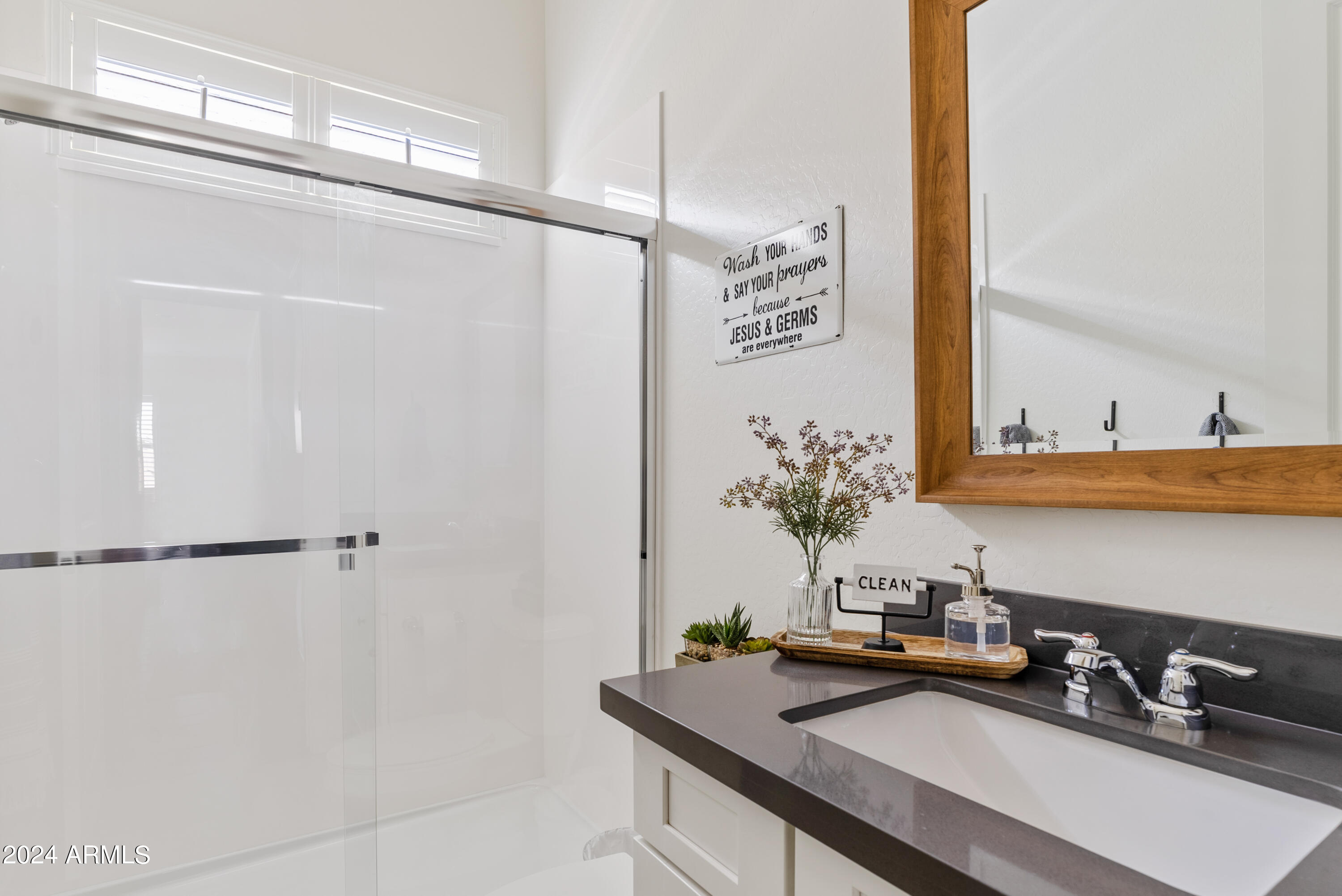 10712 E SEBRING Avenue