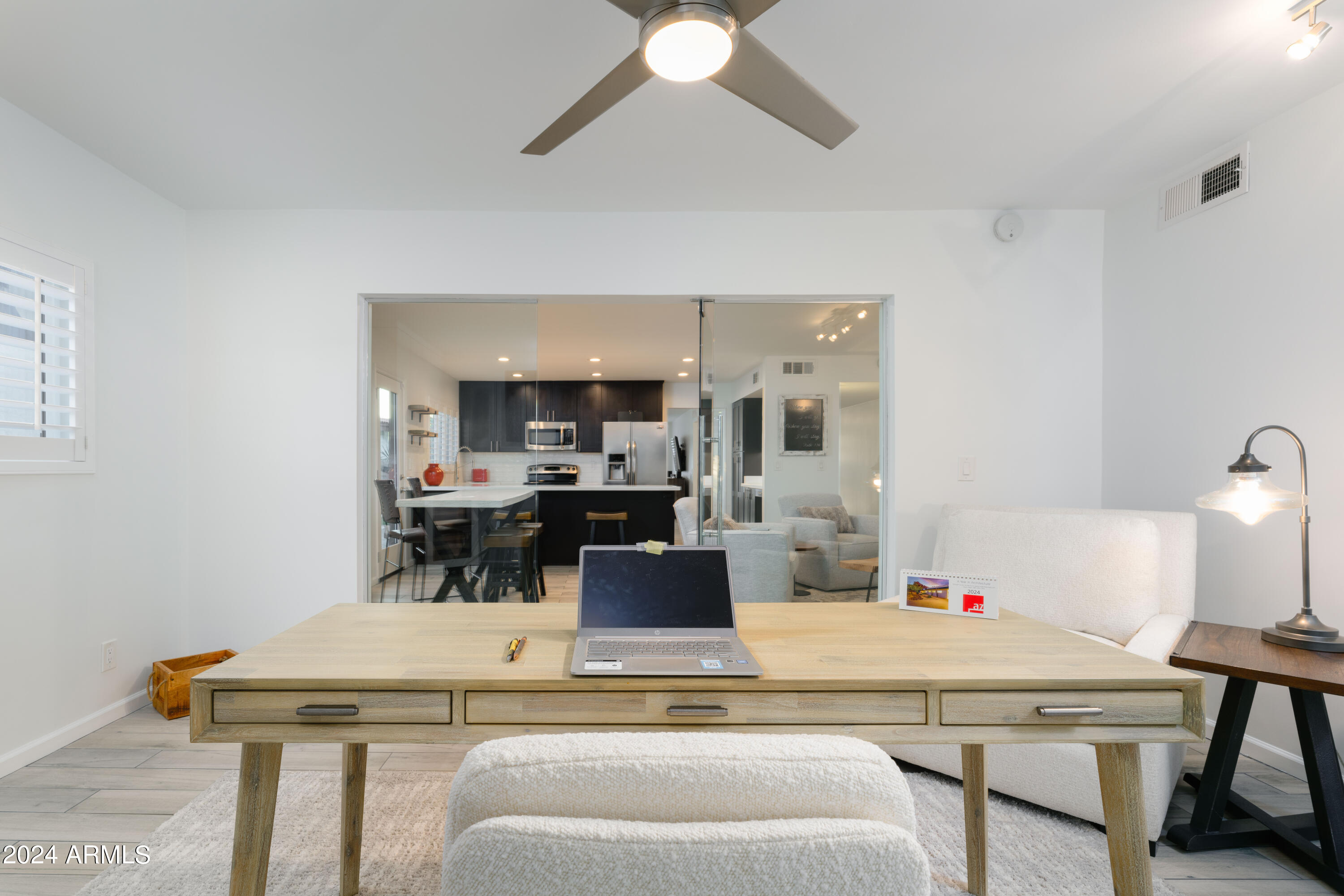 7811 N VIA DEL MUNDO