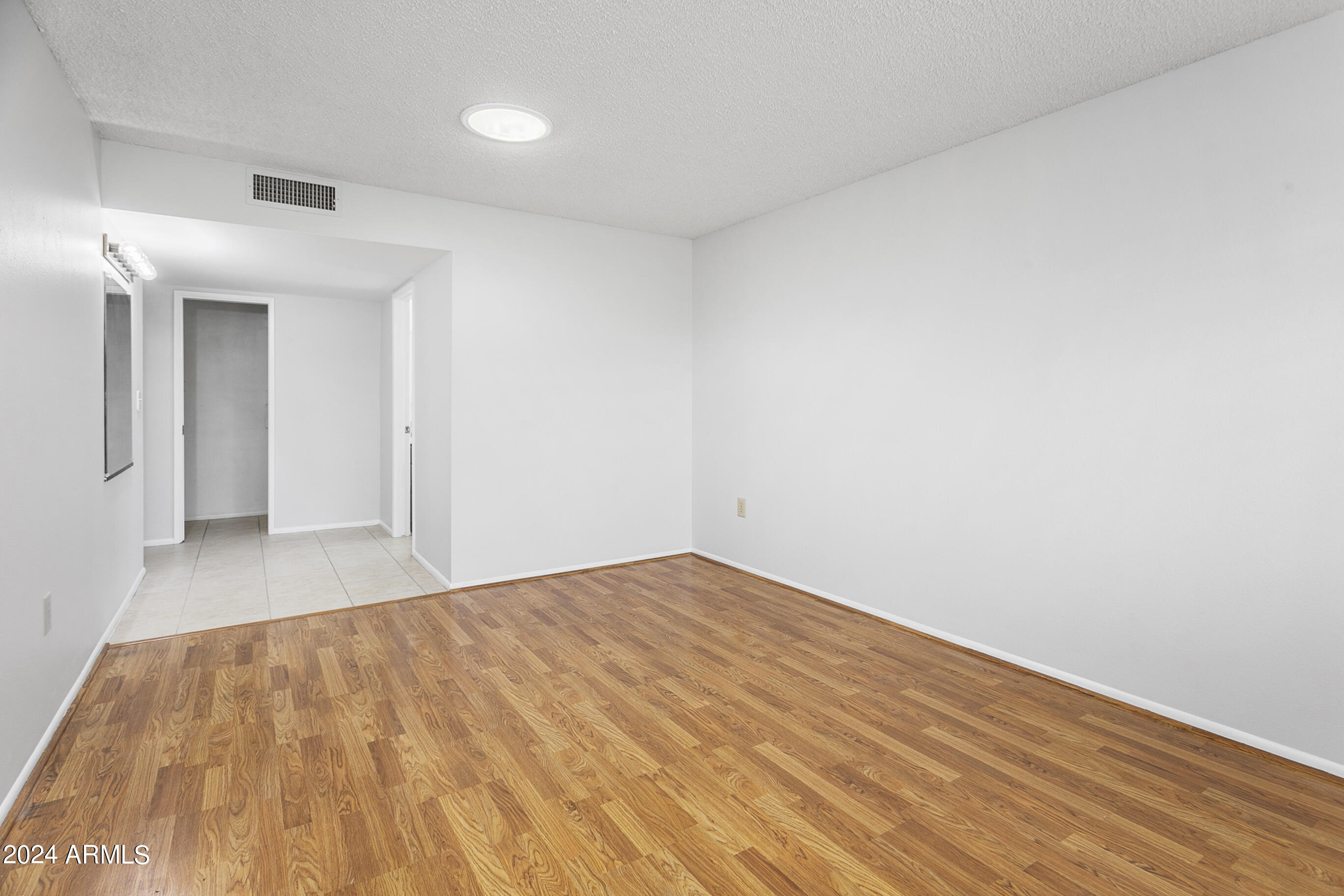 10312 W Kingswood Circle