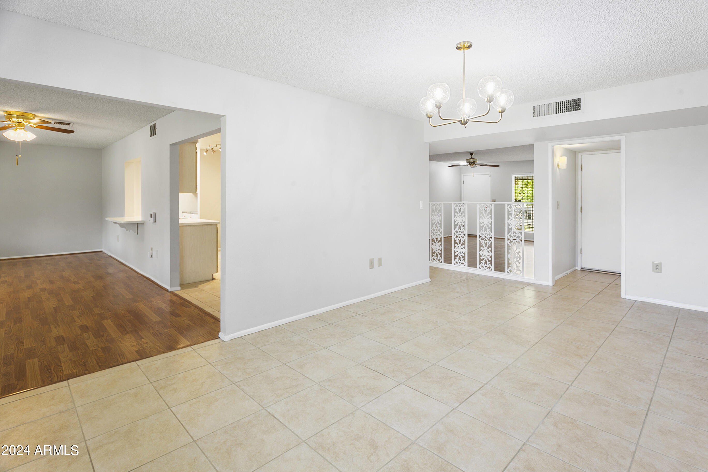 10312 W Kingswood Circle