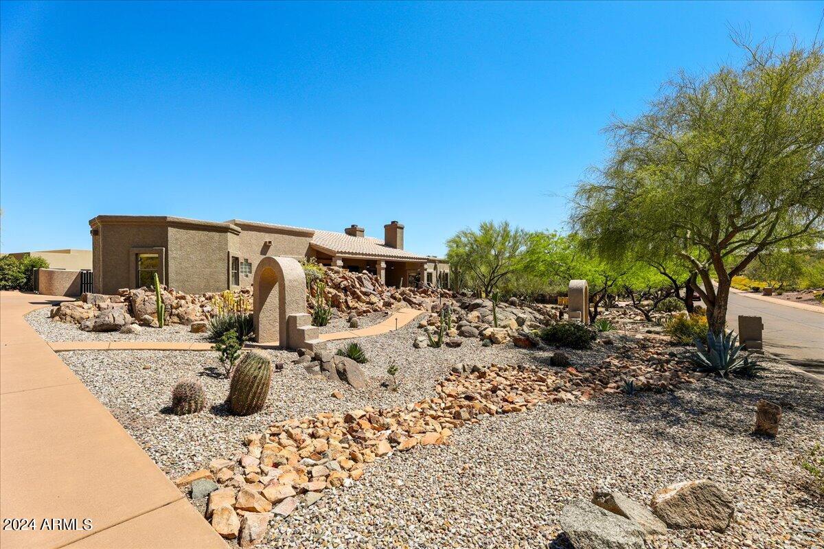 15447 E Greystone Drive