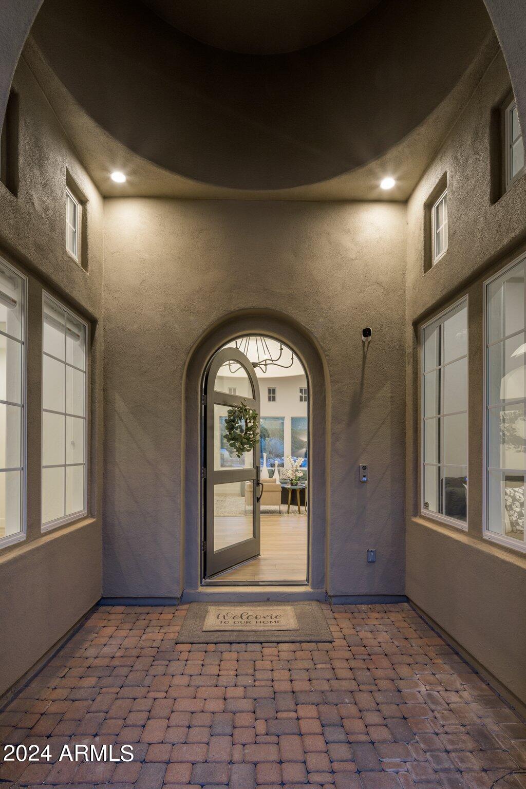 9528 E MOUNTAIN SPRING Road