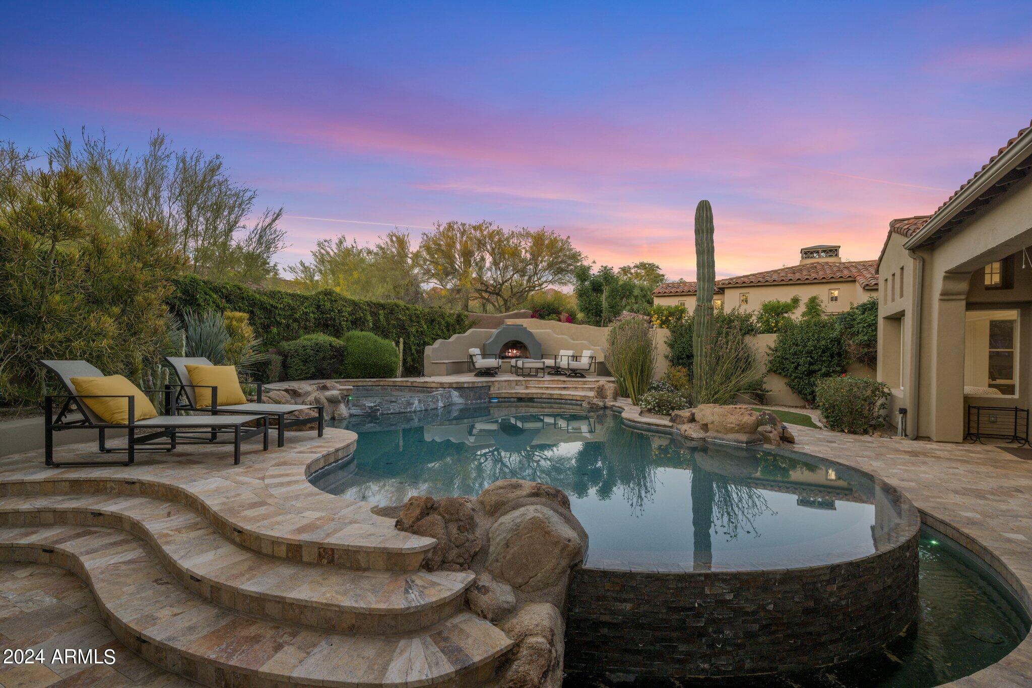 9528 E MOUNTAIN SPRING Road