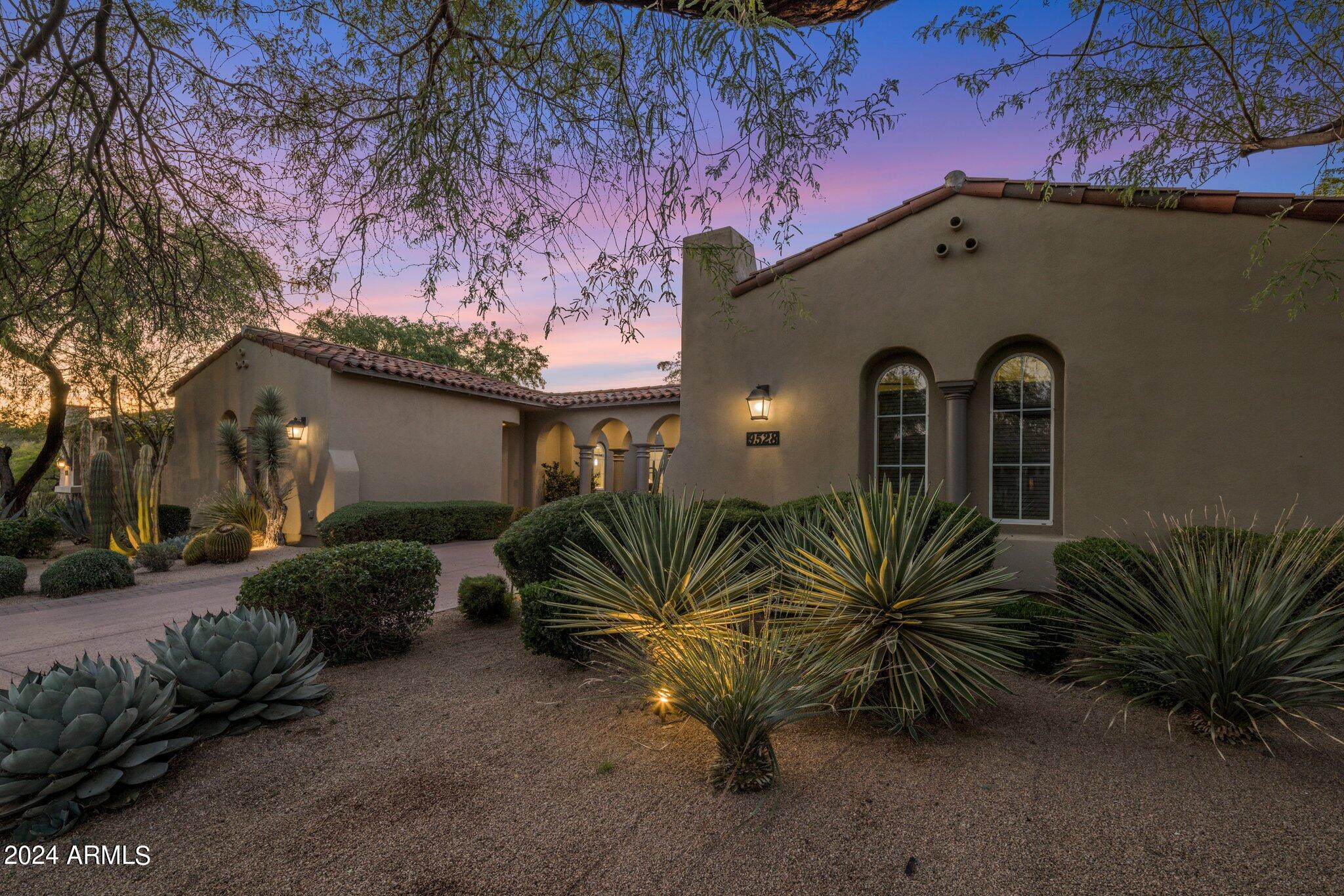 9528 E MOUNTAIN SPRING Road