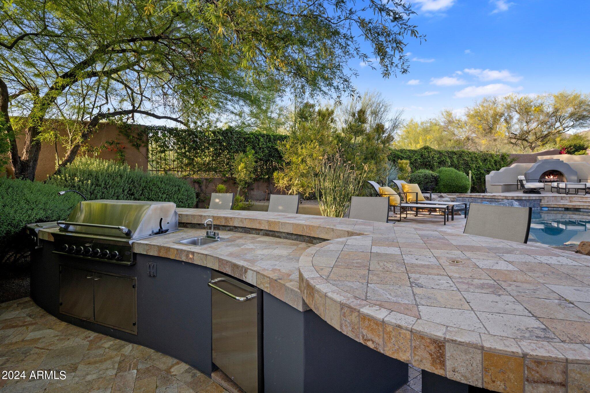 9528 E MOUNTAIN SPRING Road