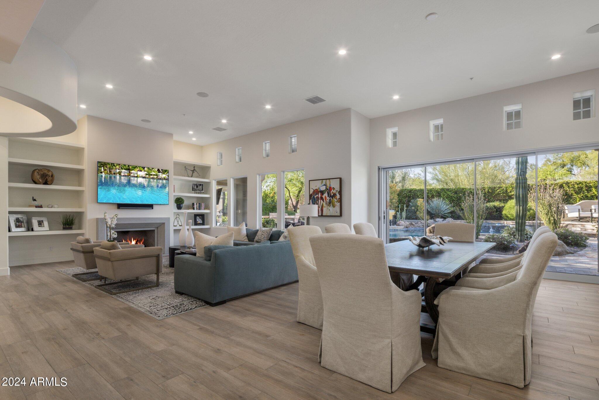 9528 E MOUNTAIN SPRING Road