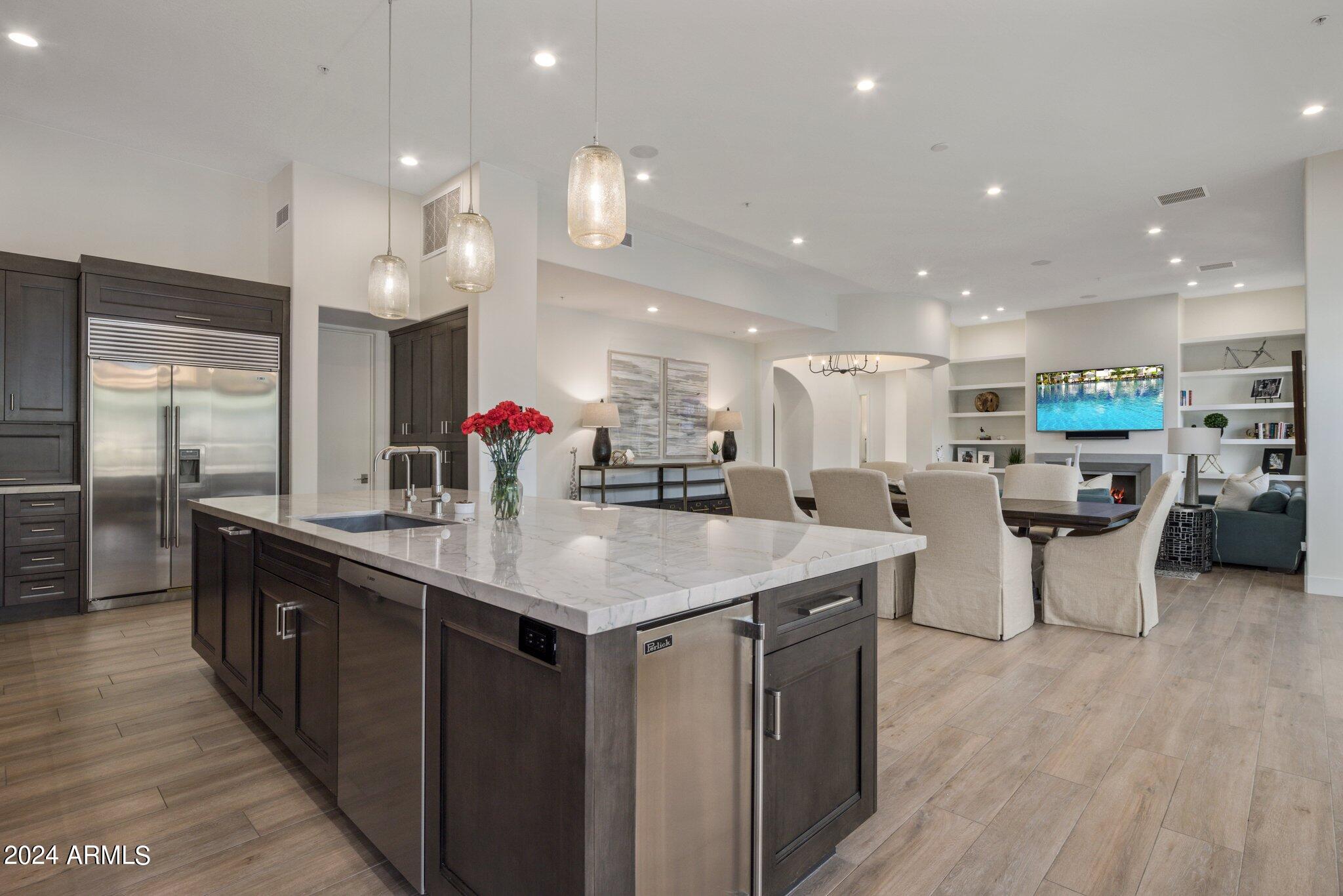 9528 E MOUNTAIN SPRING Road