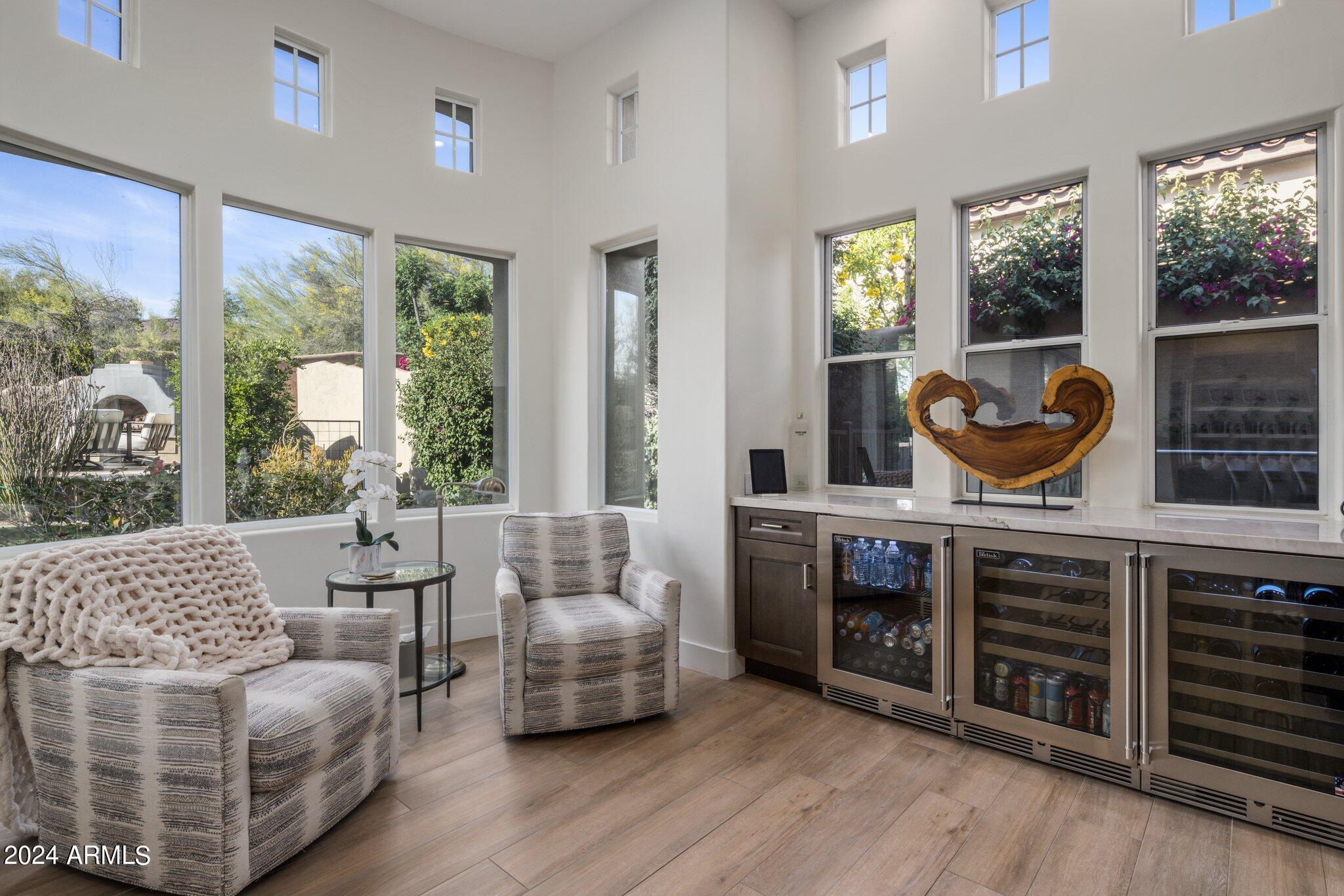 9528 E MOUNTAIN SPRING Road