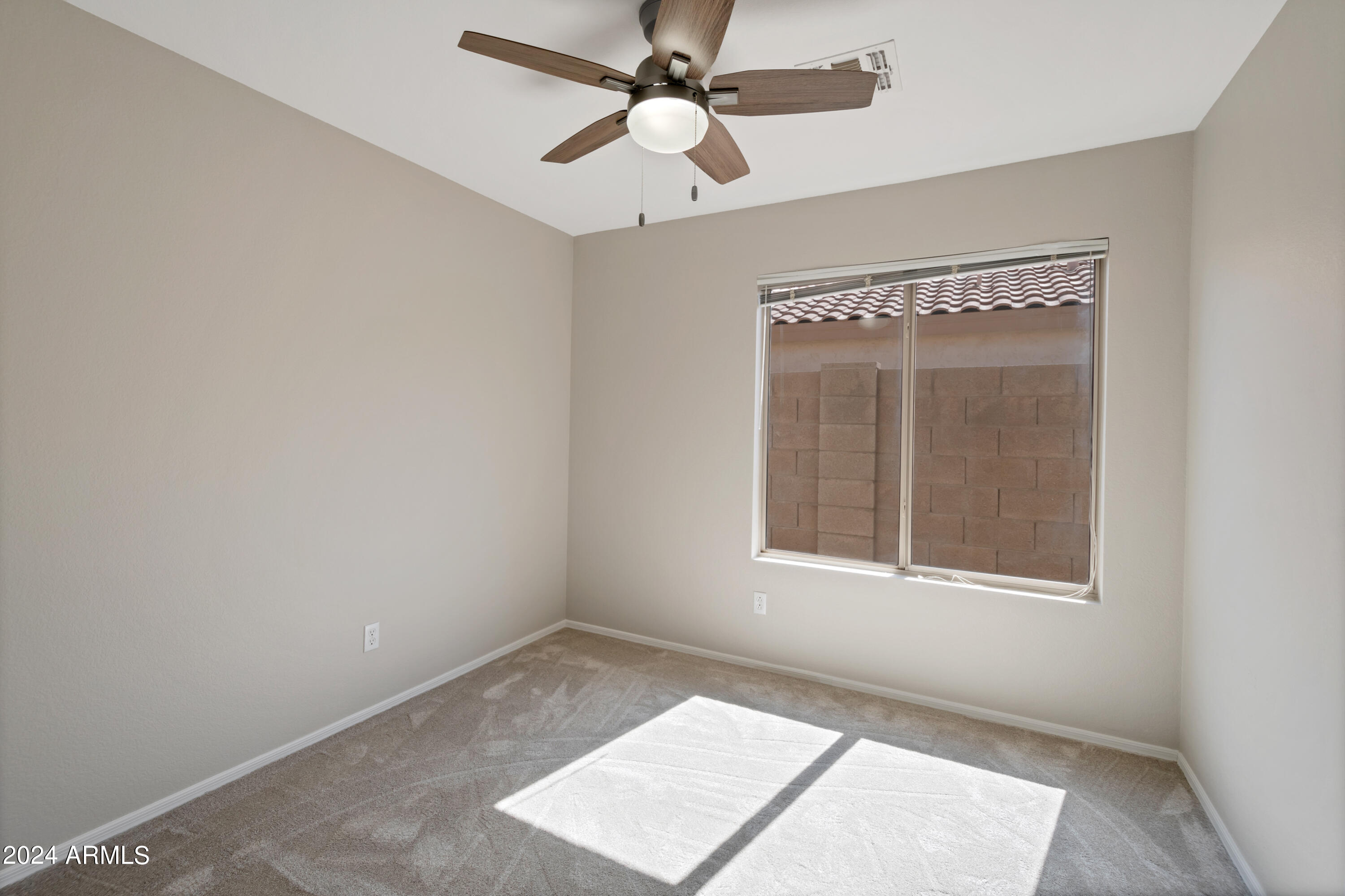 322 E RAWHIDE Avenue