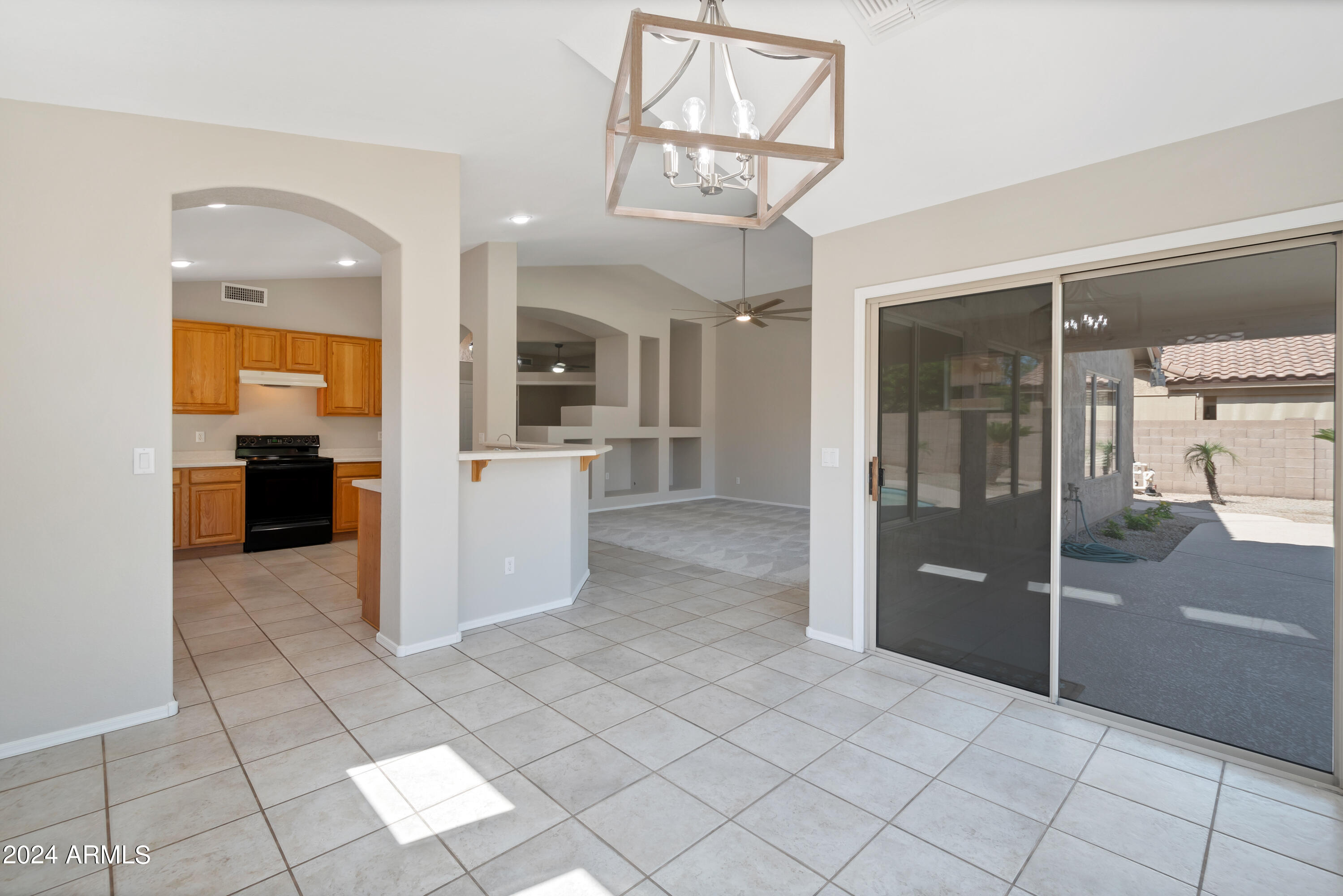 322 E RAWHIDE Avenue