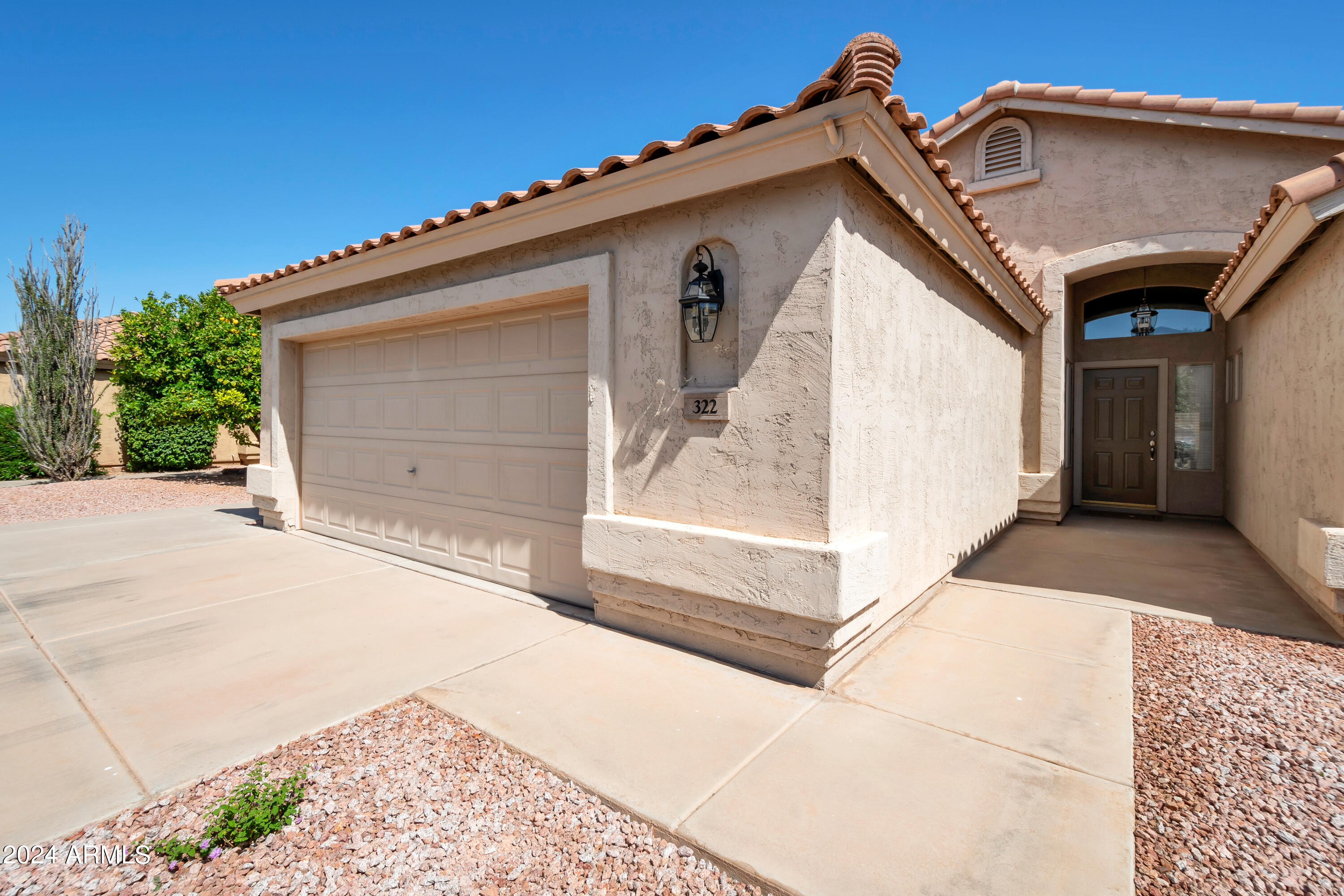 322 E RAWHIDE Avenue