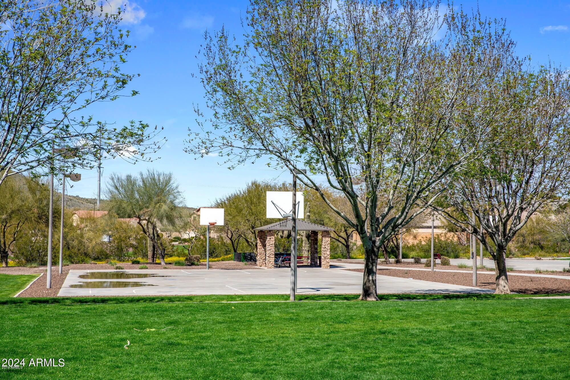 2409 E RUSTLING OAKS Lane