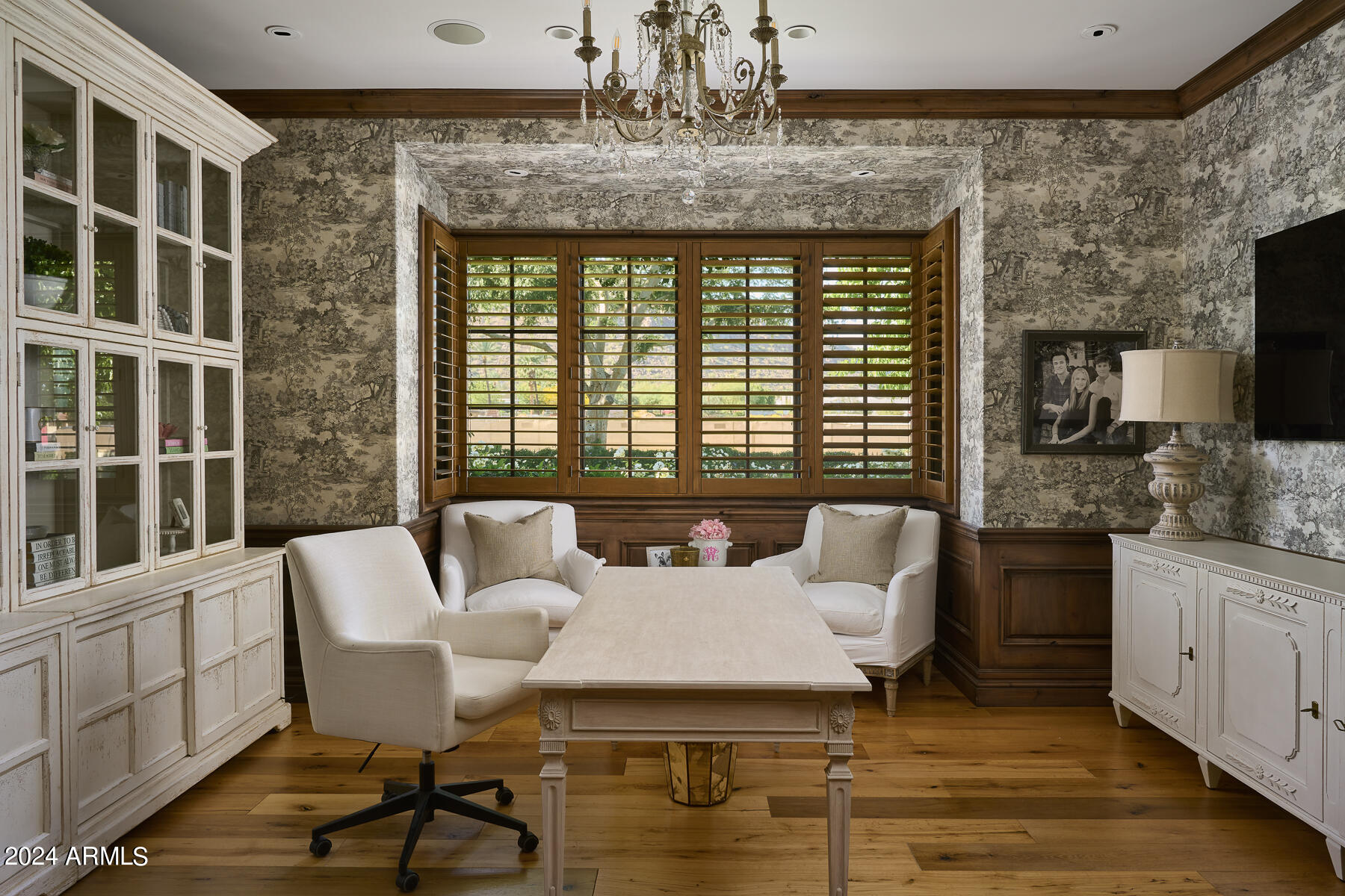 6039 E MARIPOSA Street