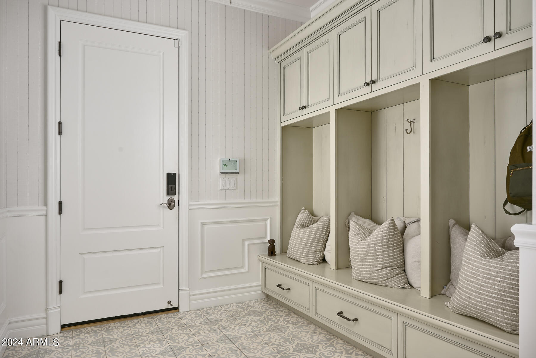 6039 E MARIPOSA Street